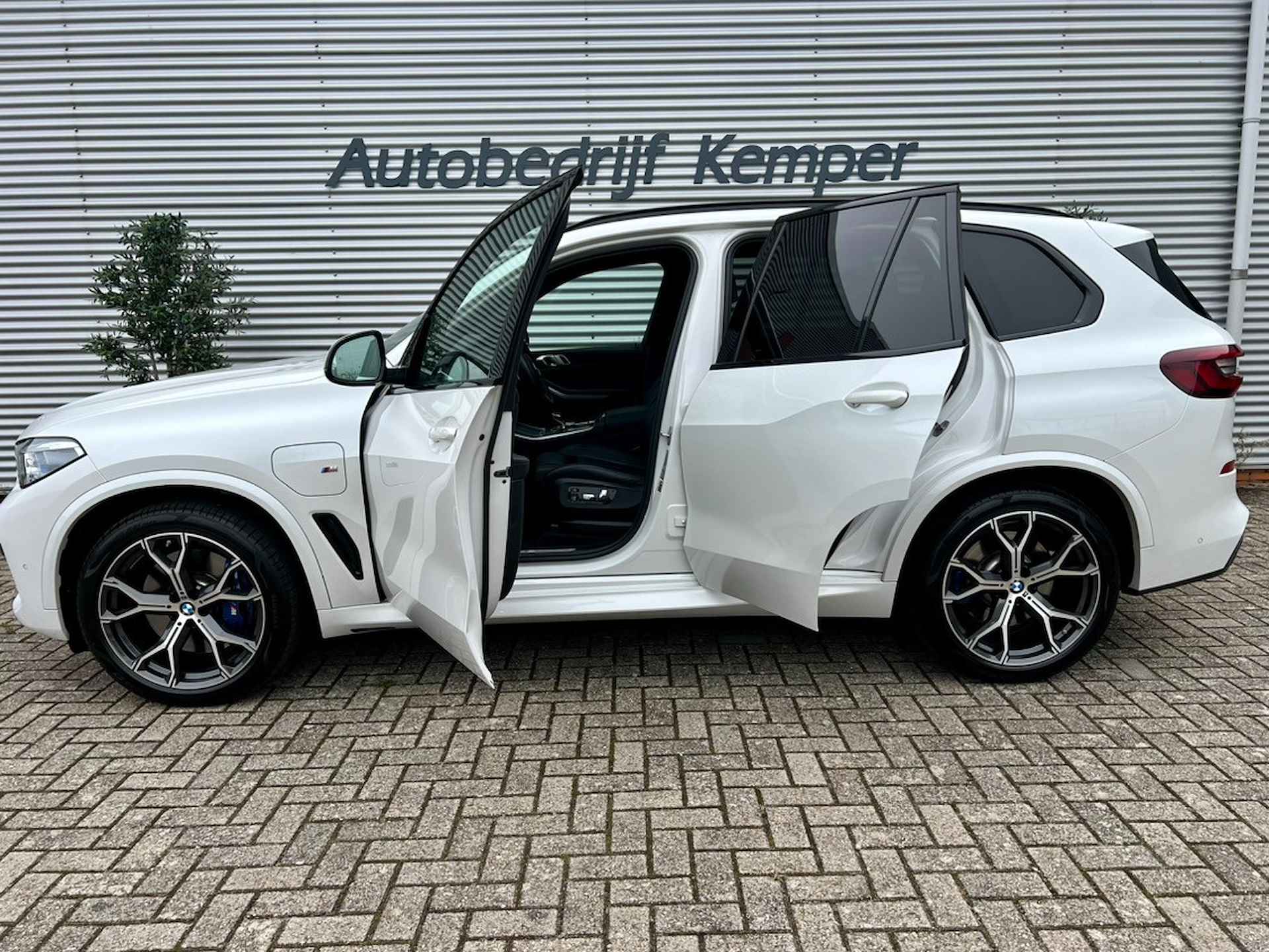 BMW X5 xDrive45e High Executive M-Sport I LaserLight I Pano I Dubbel Glas I Harman Kardon I Head-Up I VOL! BOVAG-garantie - 7/47