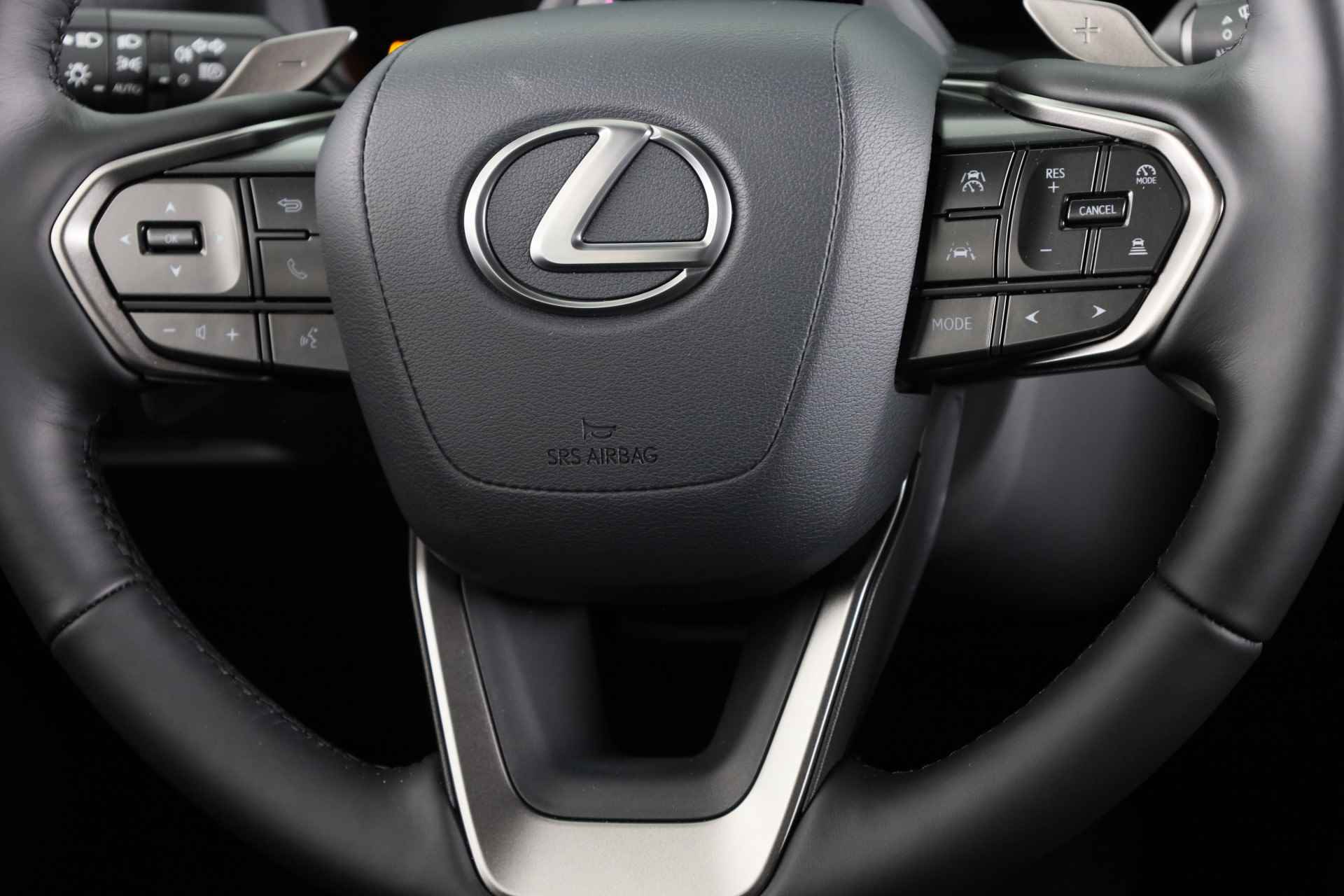 Lexus LBX Cool 2WD *Demo* | Navigatie | Elek bestuurdersstoel met geheugen | - 21/42