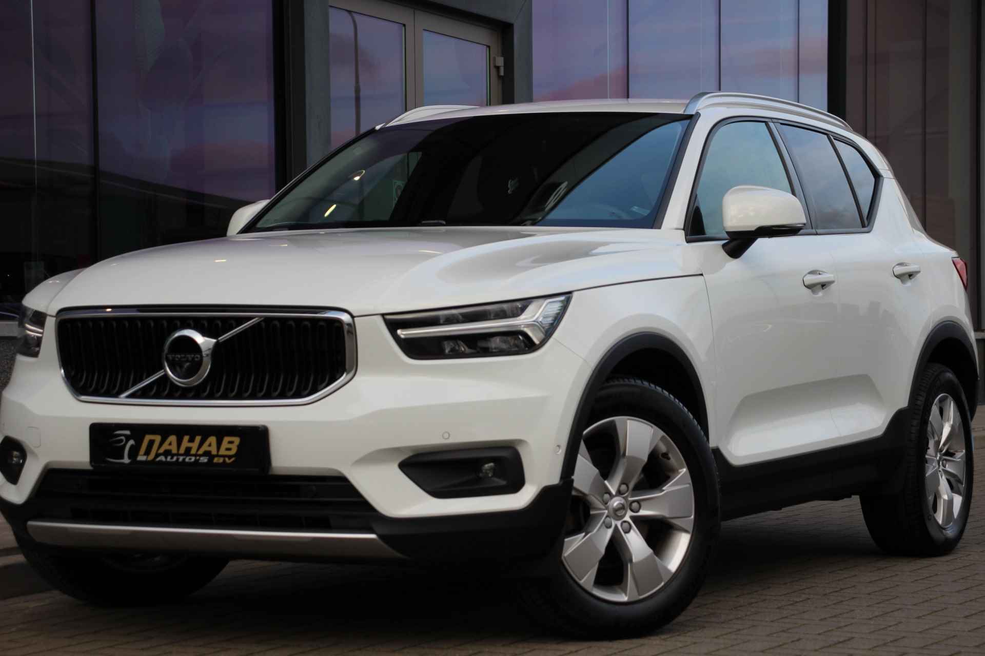 Volvo XC40 2.0 T4 AWD Scandinavian Line | H/K | 360 Camera | Leder | - 4/33