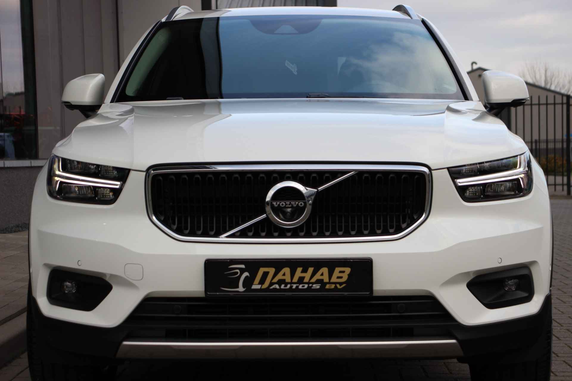 Volvo XC40 2.0 T4 AWD Scandinavian Line | H/K | 360 Camera | Leder | - 6/33