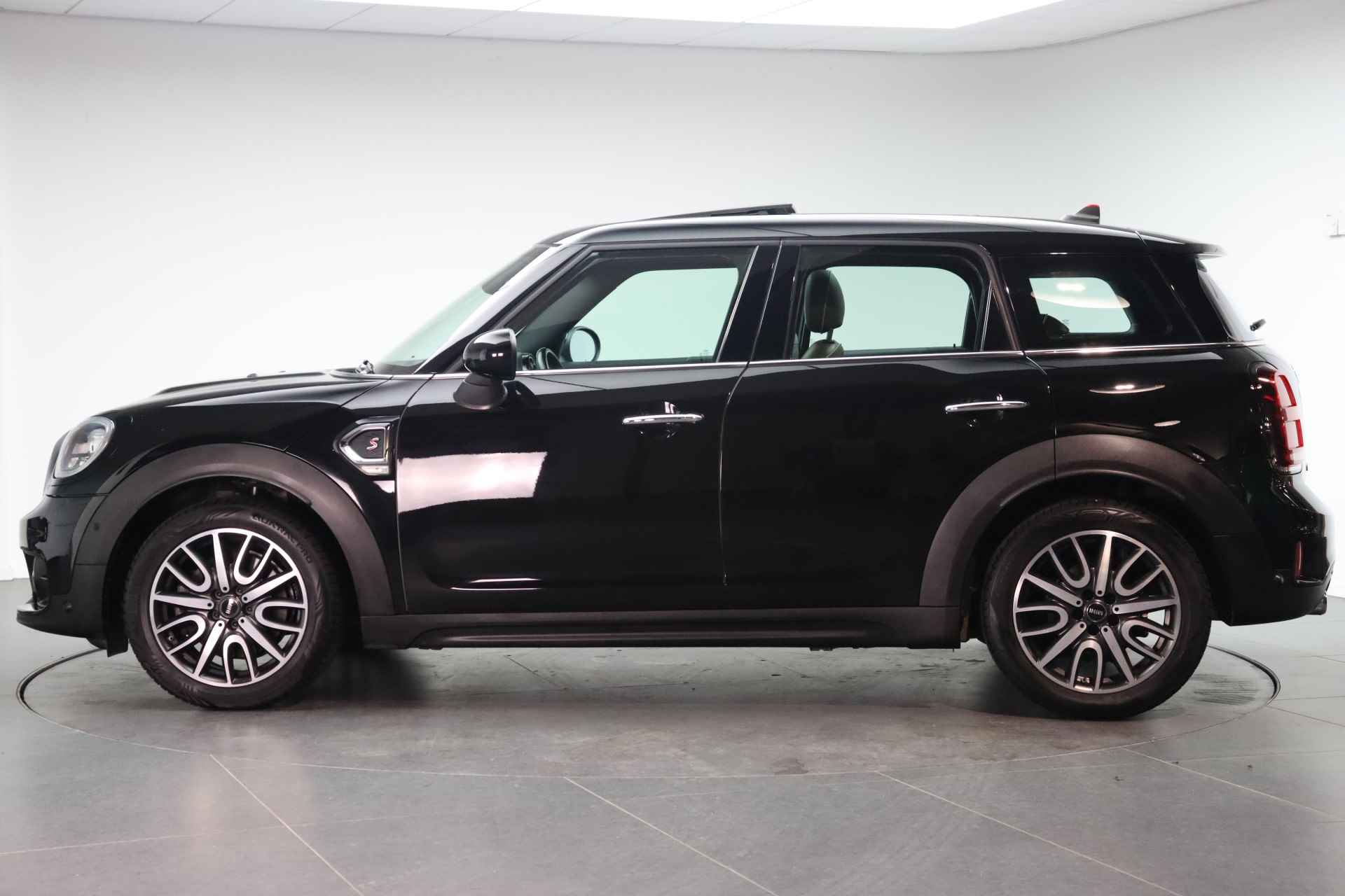 MINI Countryman Cooper S Chili Automaat / Panoramadak / Sportstoelen / Stoelverwarming / LED / Cruise Control / Park Assistant / Head-Up / Comfort Access - 3/22