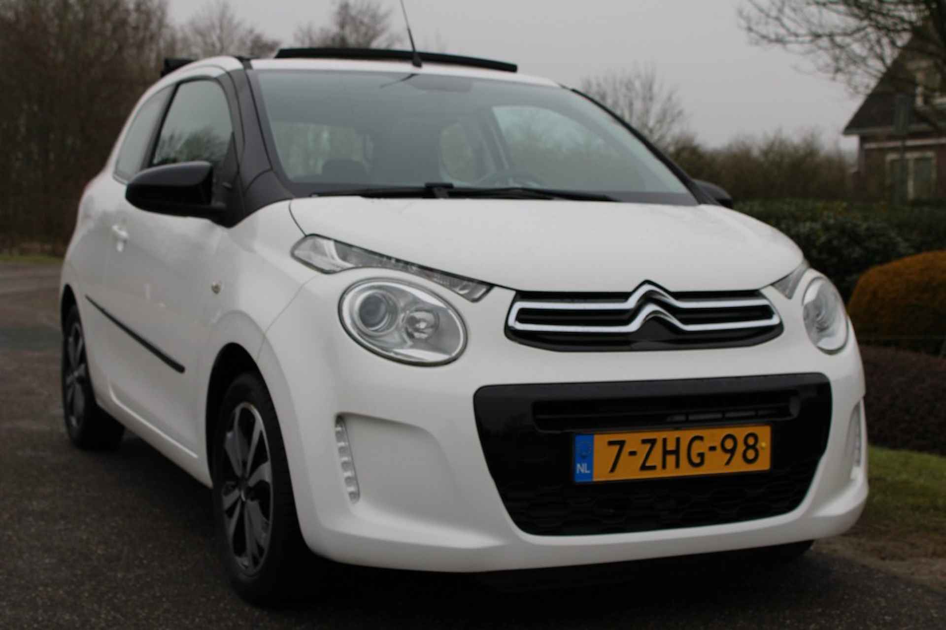 CITROEN C1 1.2 VTi 82pk Airscape Shine airco/bluetooth/camera/cabriodak - 21/33