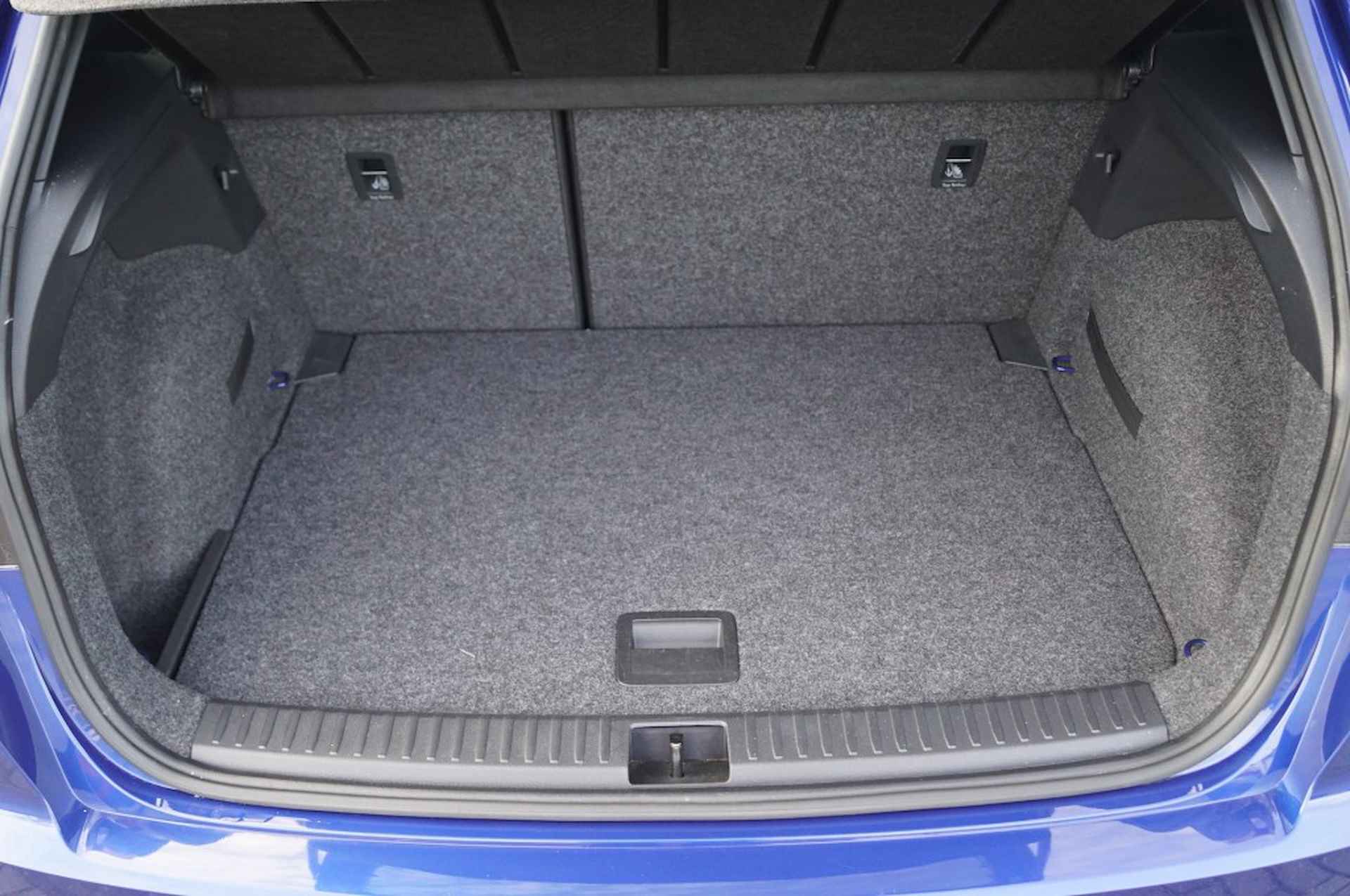 SEAT Arona 1.0 TSI FR 115pk / Navi / 18 Inch LM/ Camera / Park-assist/LED - 30/44