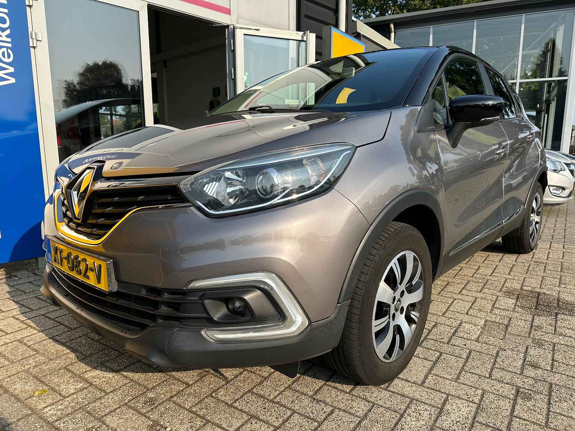 Renault Captur INTENS TCe 90PK | TREKHAAK| NAVIGATIE| CRUISE CONTROL| KEYLESS ENTRY/START| CLIMATE CONTROL| BLUETOOTH - 3/35