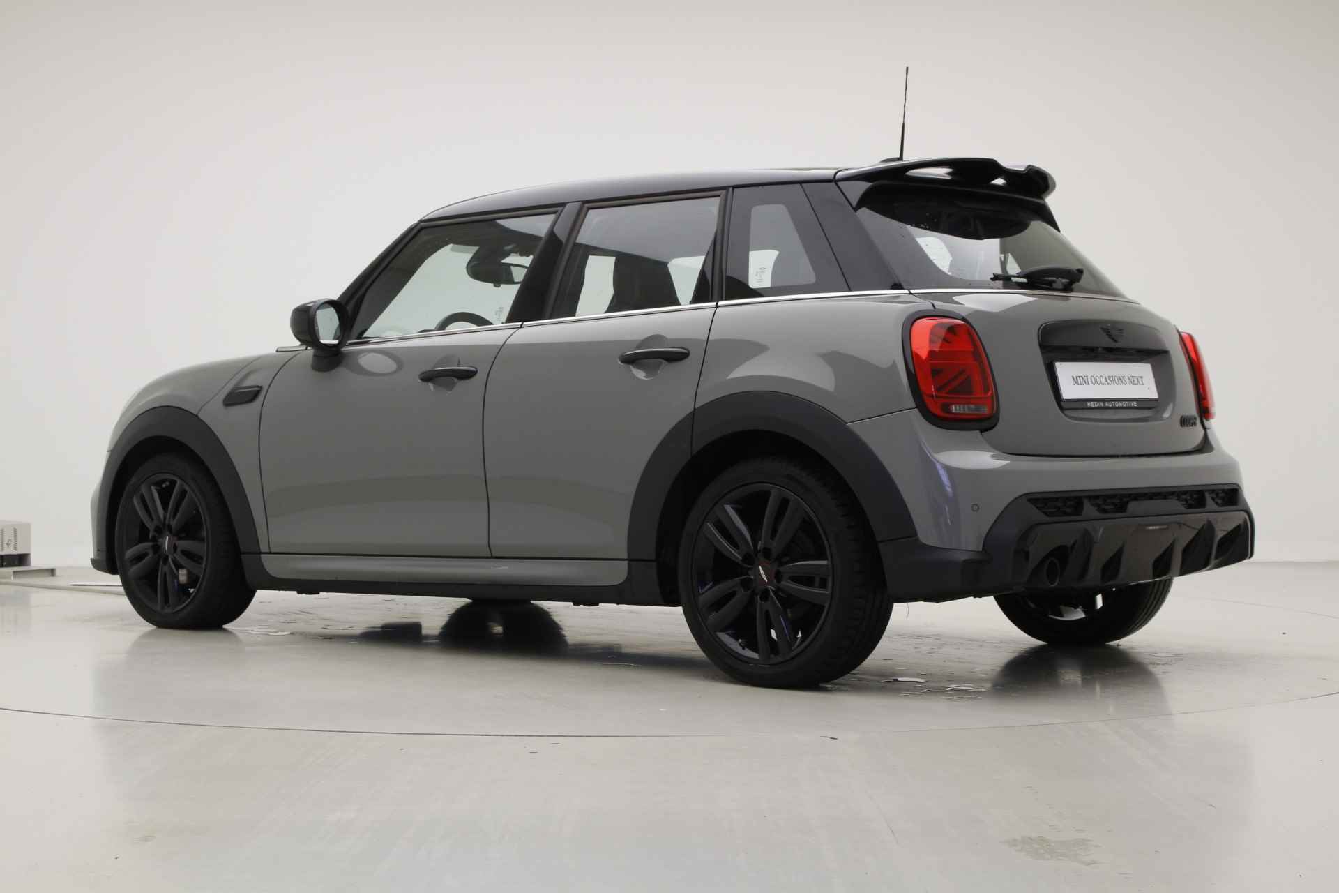 MINI 5-deurs Cooper John Cooper Works | 17" | Camera | Stoel/Stuurverwarming | JCW Stoelen - 7/40