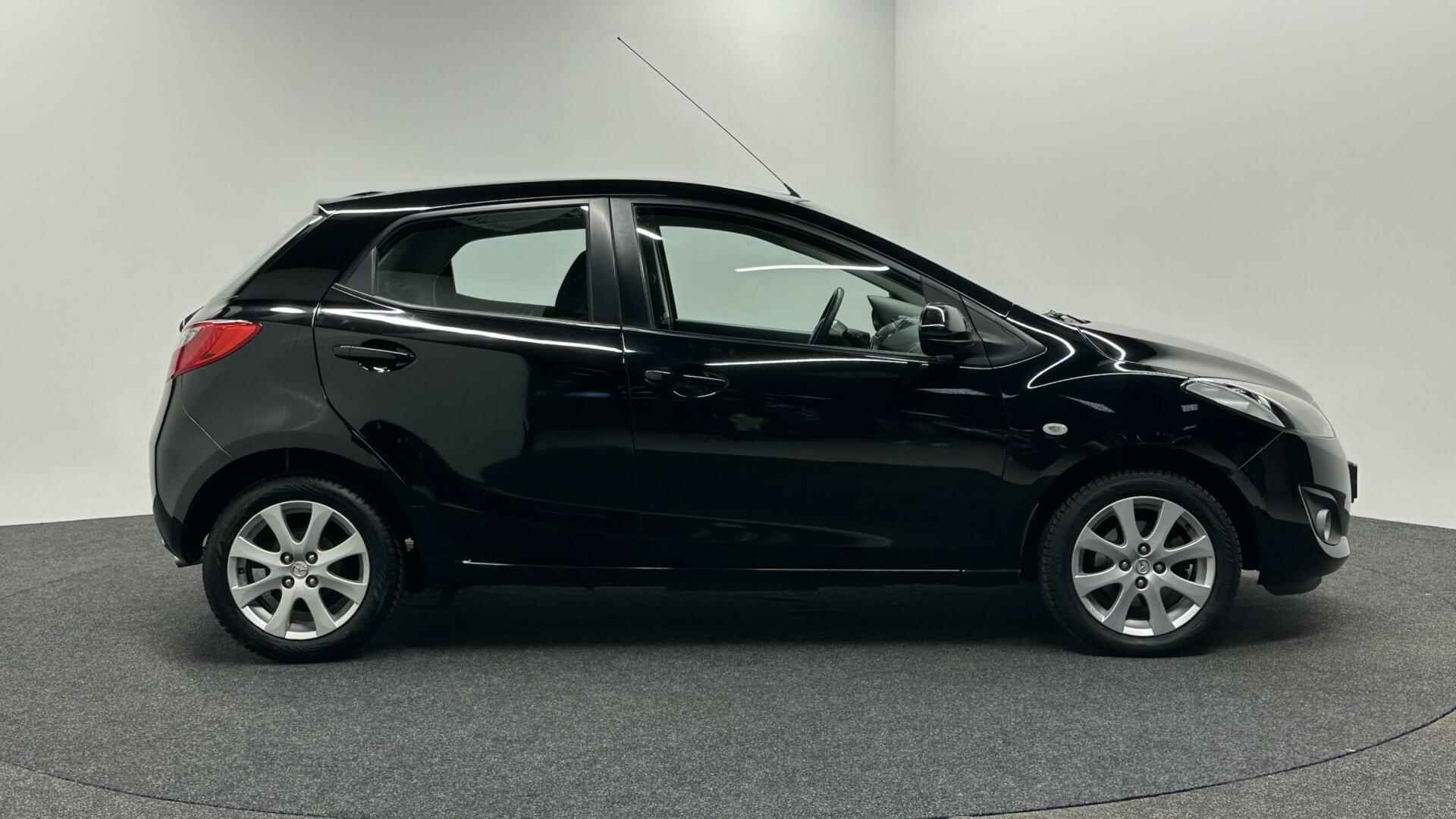 Mazda 2 1.3 TS Plus 5 DEURS AIRCO LM - 10/32