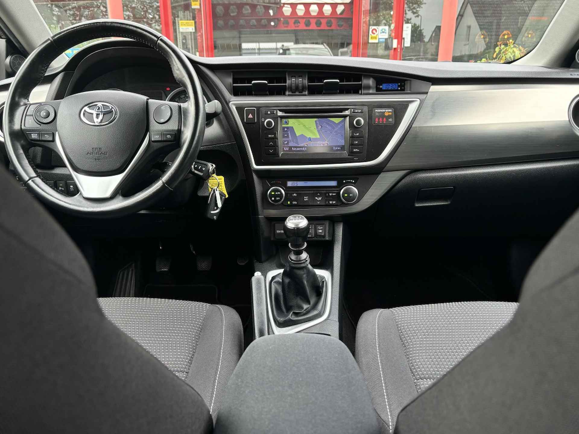 Toyota Auris 1.6 Dynamic Business | Navigatie | Cruise | Climate - 5/30