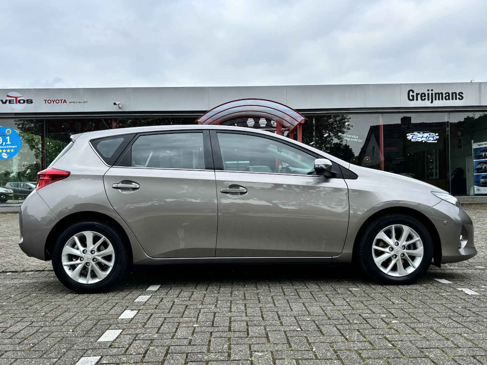 Toyota Auris 1.6 Dynamic Business | Navigatie | Cruise | Climate - 7/30