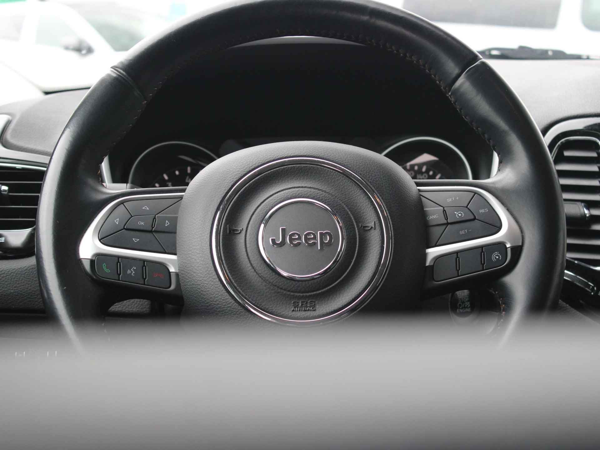 Jeep Compass 1.4 MultiAir Opening Edition 4x4 | Automaat | Clima | Navi | Cruise | Beats Audio - 29/31