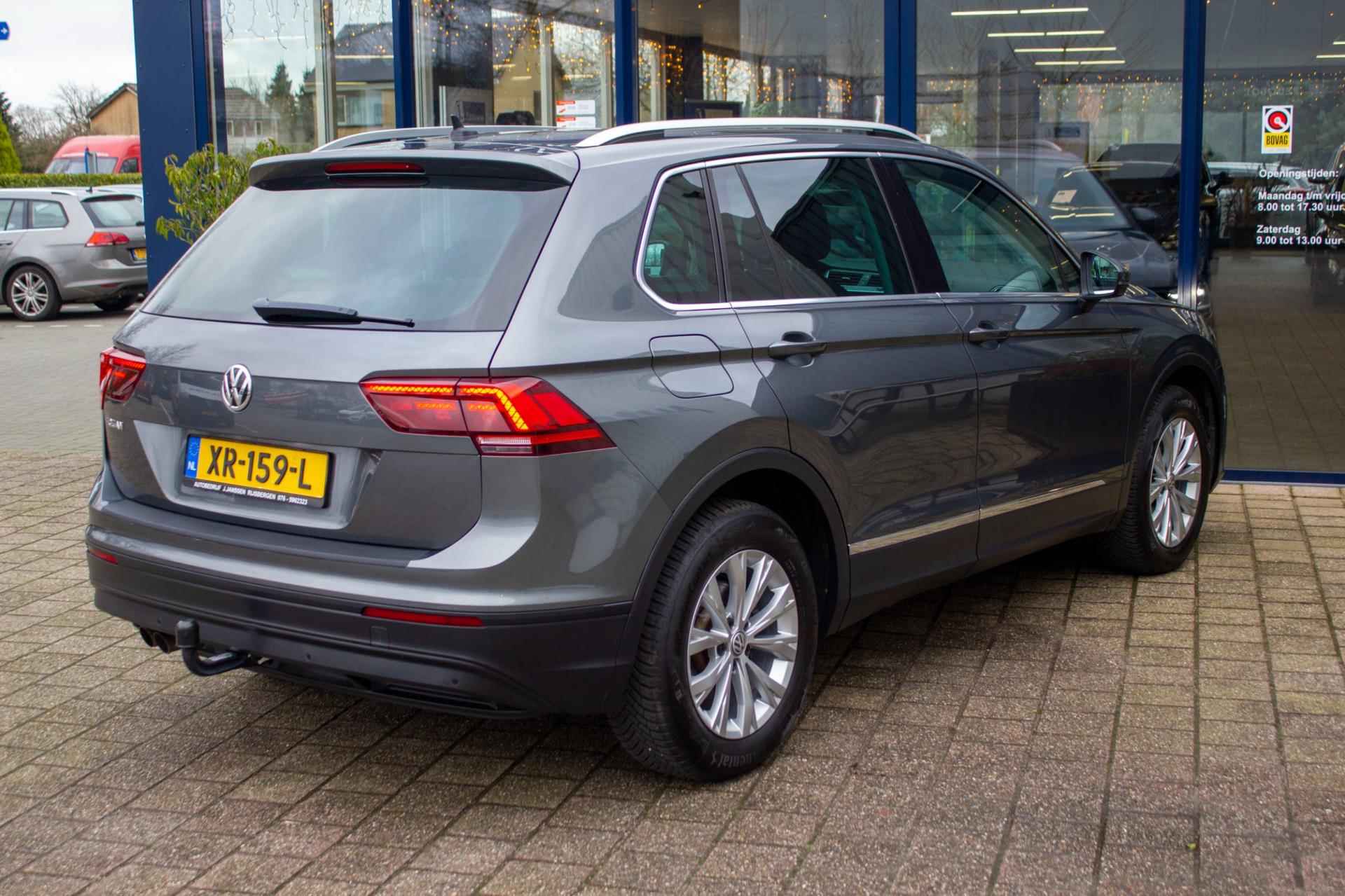 Volkswagen Tiguan 1.5 TSI Comfortline Business | Prijs rijklaar incl. 12 mnd garantie | Panodak Navi Elek Klep Stoelverw. Apple/An - 2/54