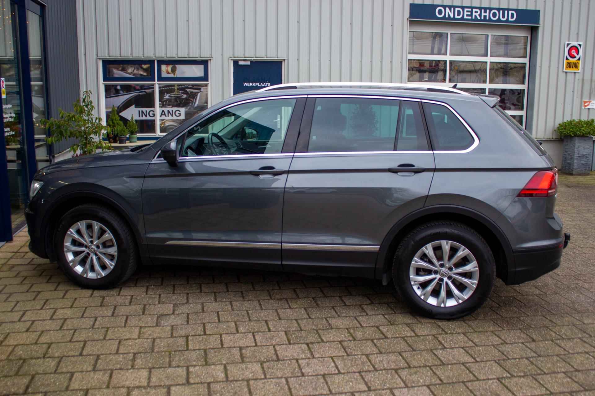 Volkswagen Tiguan 1.5 TSI Comfortline Business | Prijs rijklaar incl. 12 mnd garantie | Panodak Navi Elek Klep Stoelverw. Apple/An - 12/54