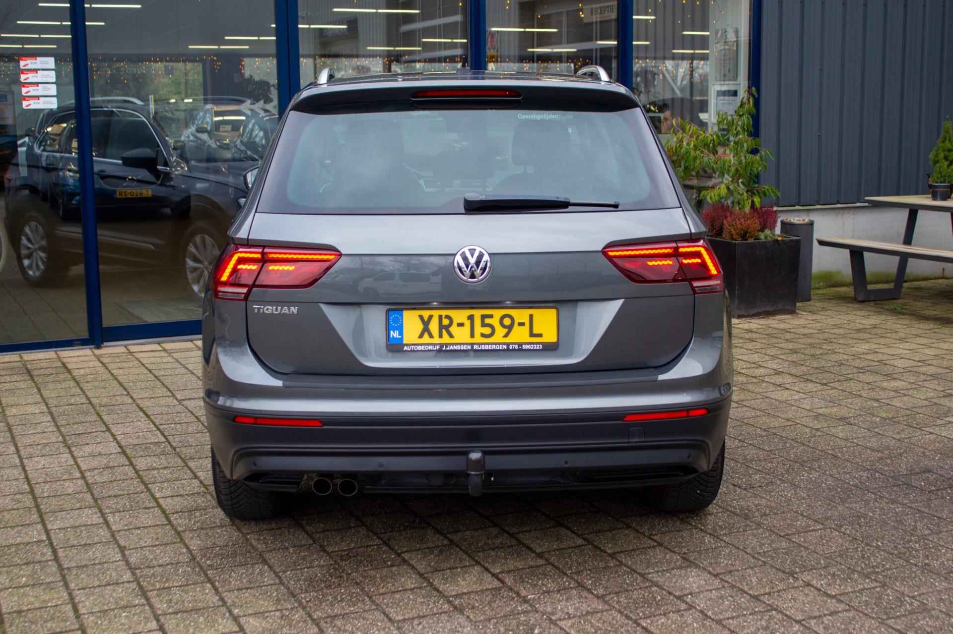 Volkswagen Tiguan 1.5 TSI Comfortline Business | Prijs rijklaar incl. 12 mnd garantie | Panodak Navi Elek Klep Stoelverw. Apple/An - 15/54