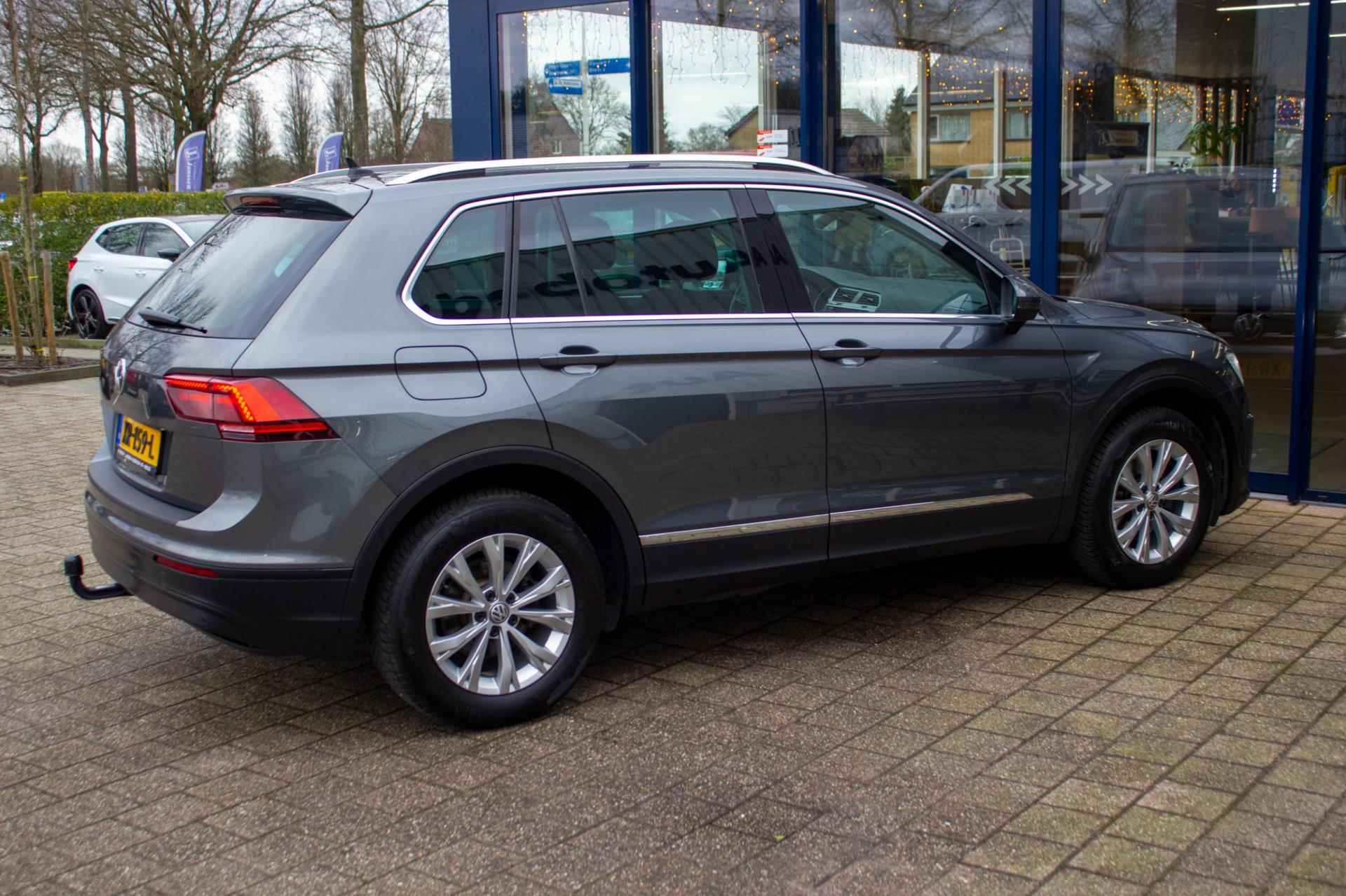 Volkswagen Tiguan 1.5 TSI Comfortline Business | Prijs rijklaar incl. 12 mnd garantie | Panodak Navi Elek Klep Stoelverw. Apple/An - 16/54