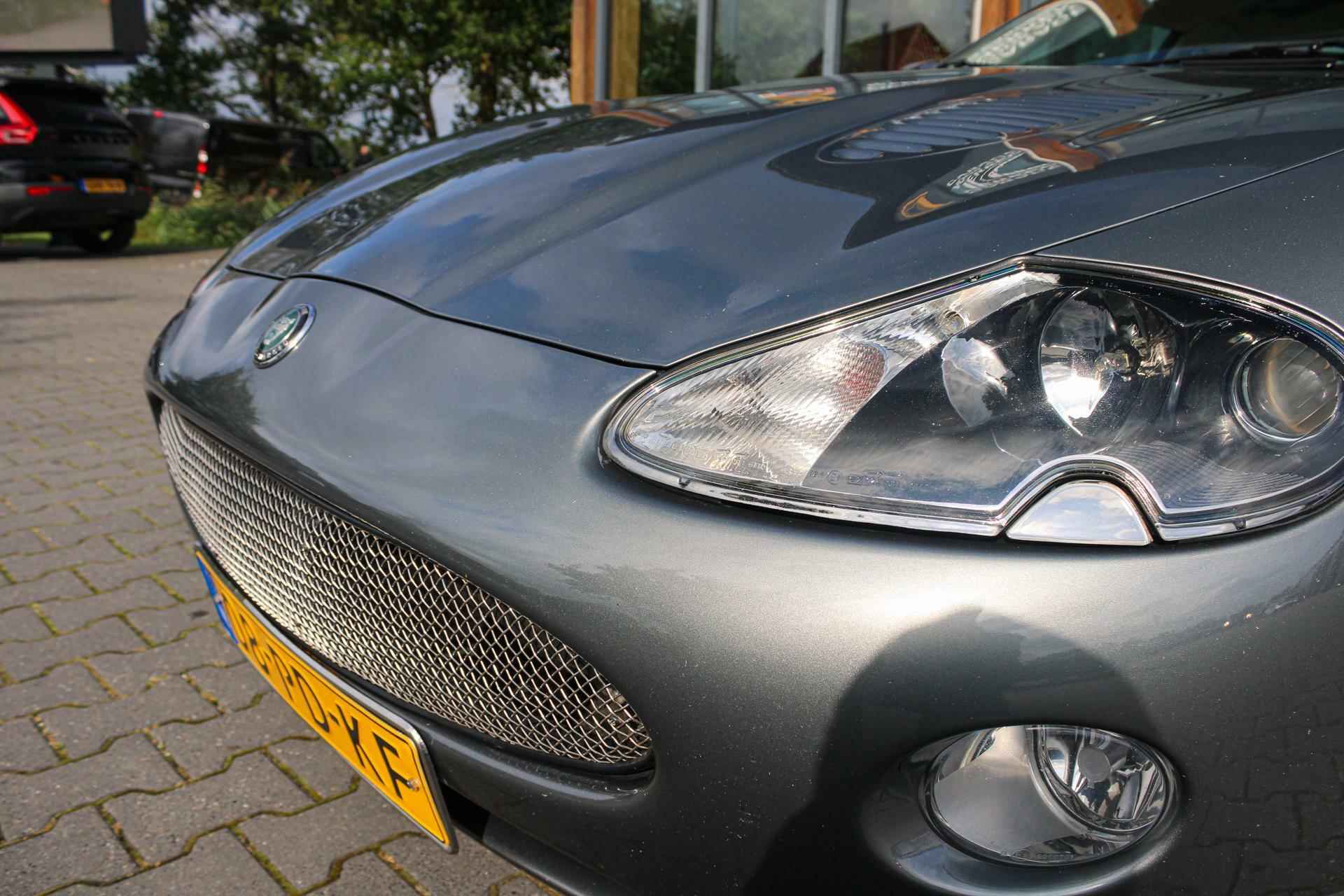 Jaguar XKR 4.2 V8 Coupé| Limited Edition|Clima | PDC|Stoelverw. - 11/39