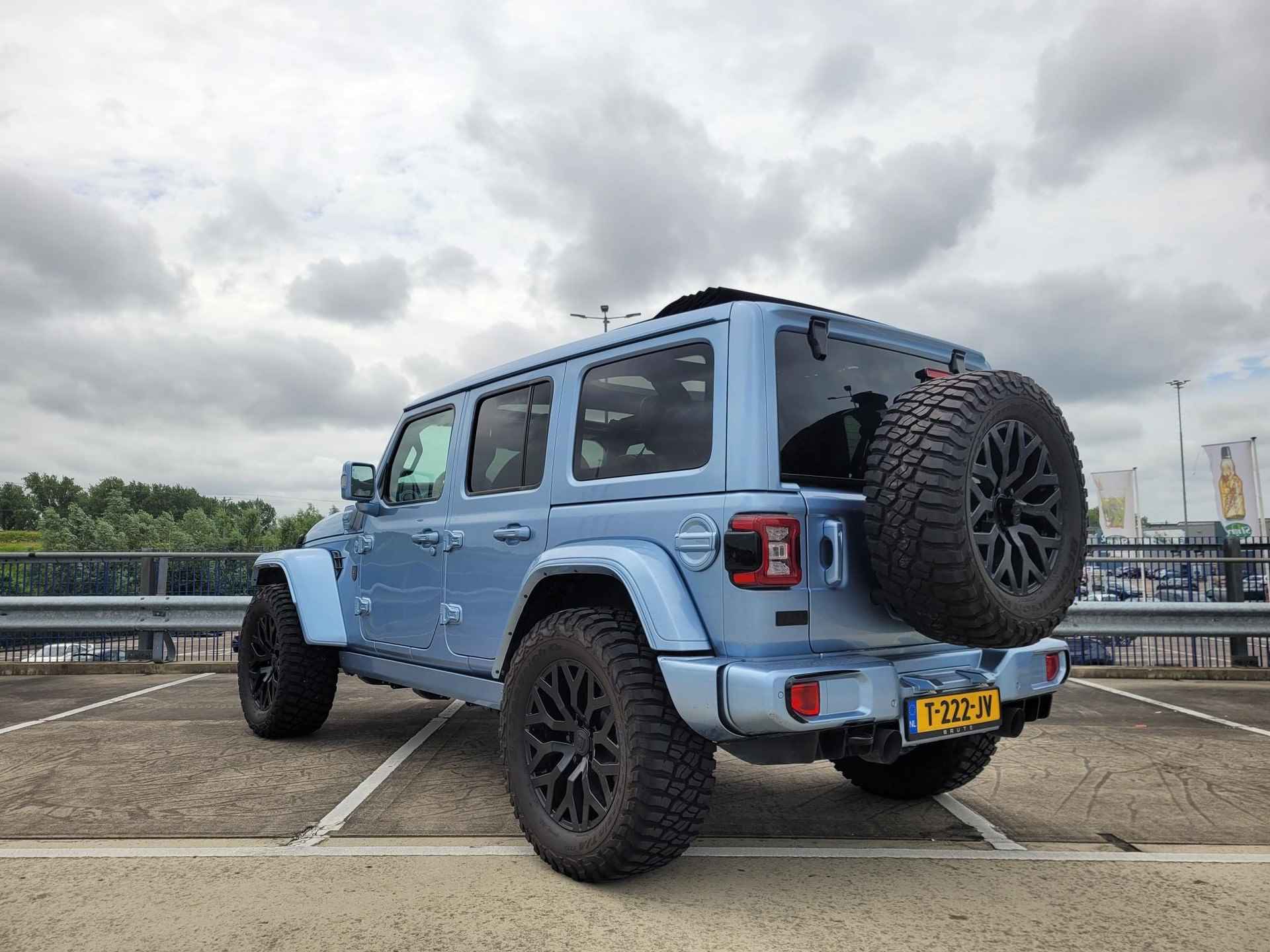 Jeep Wrangler BRUTE "Casa di Beau" 4xe 380 Rubicon - 3/30