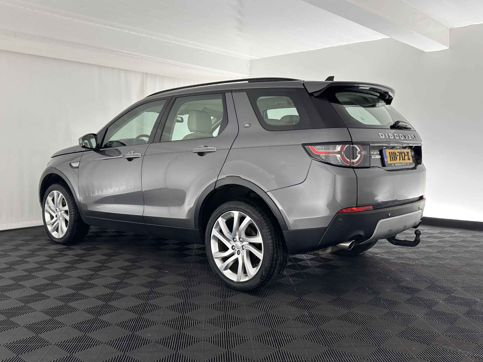 Land Rover Discovery Sport 2.0 TD4 HSE Luxury AWD Cold-Climate-Pack Aut.*WINDSOR-FULL-LEATHER | NAVI-FULLMAP | SHIFT-PADDLES | MEMORY-PACK | COMFORT-SEATS | PDC | CRUISE | ECC | TOWBAR | CAMERA | XENON | HEATED-SEATS | LANE-ASSIST | 19"ALU* - 4/34