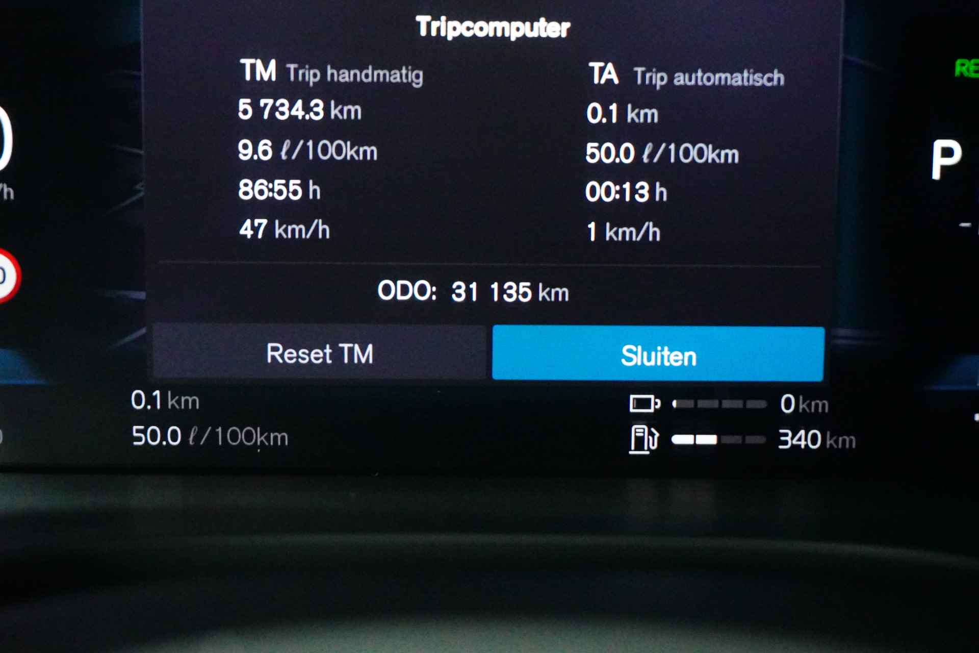 Volvo XC60 Recharge T6 AWD Ultimate Dark | Climate Pro pack | Leder | Getint glas | 22" wielen | Trekhaak | Panoramadak | BLIS | - 20/35