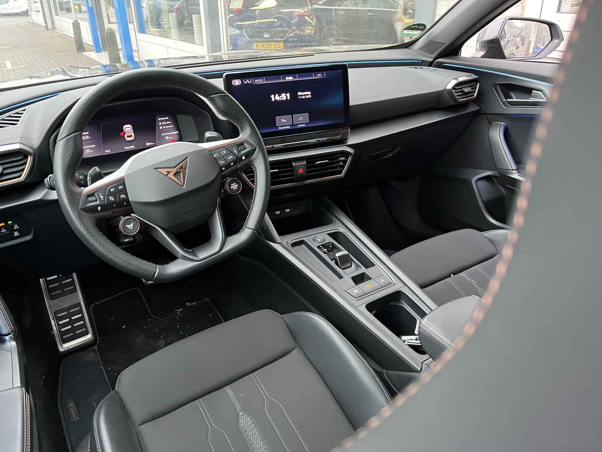 CUPRA Formentor 1.4 e-Hybrid VZ Performance / AUTOMAAT/ 245 PK/ CAMERA/ PARK. SENSOREN/ DODE HOEK/ DCC/ MATRIX/ KEYLESS/ STOEL-STUURVERWARM./ ADAPT. CRUISE/ APP-CONNECT/ NAVI/ CLIMA/ DAB/ 19" LMV - 9/35