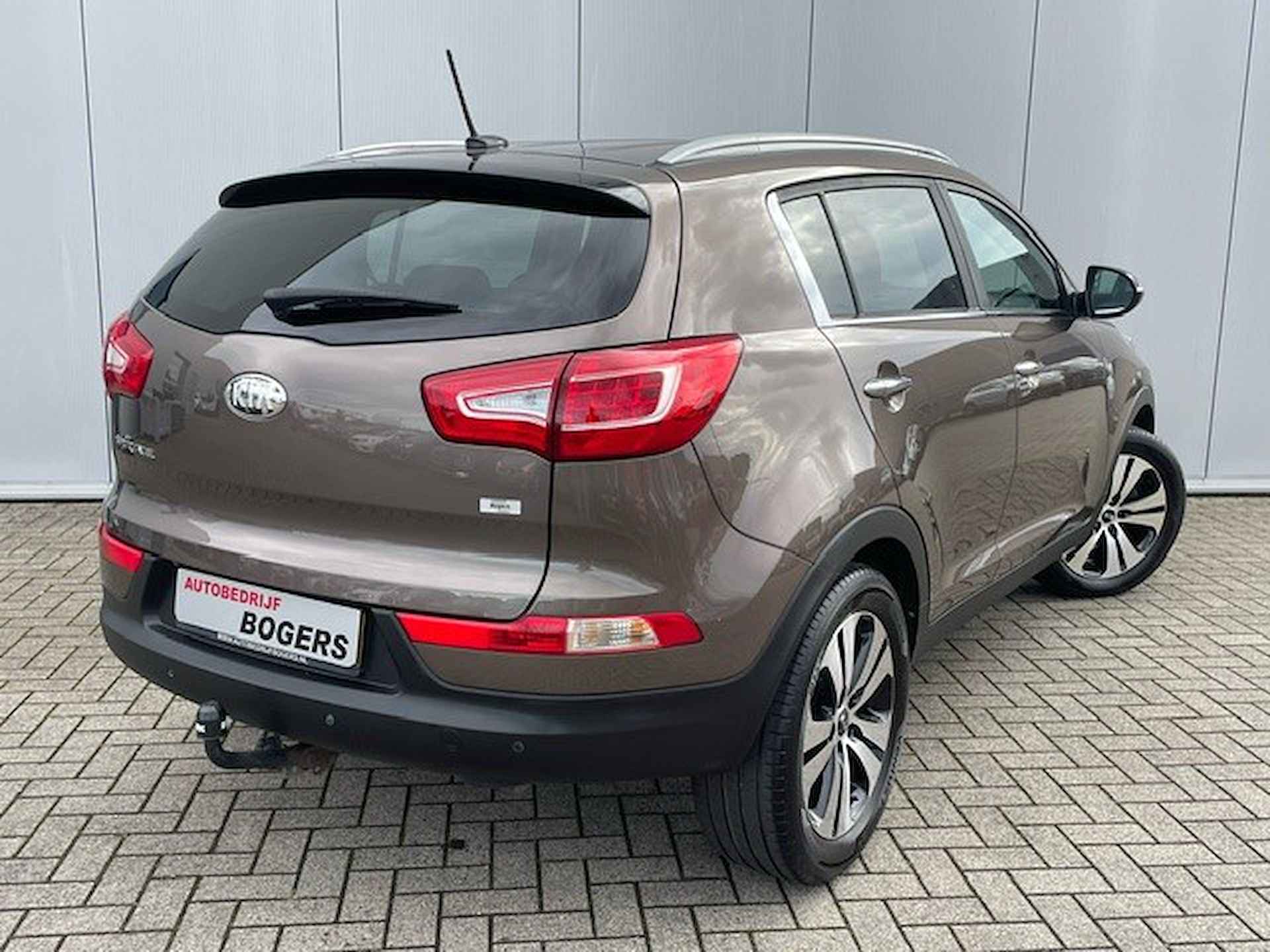 Kia Sportage 2.0 Super Pack Automaat Navigatie, Leder, 18"Lm, Climate Control, Cruise Control, Trekhaak - 2/25