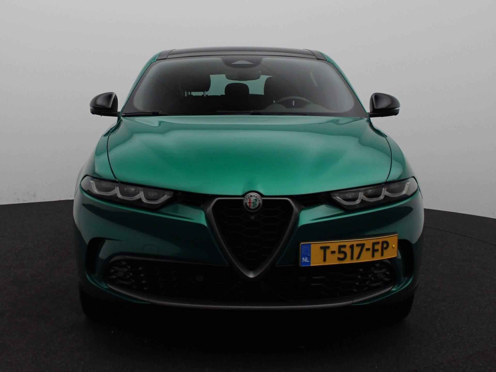 Alfa Romeo Tonale 1.3T PHEV 280pk Speciale | Panoramadak | Harman & Kardon | Leder | 360 Camera | Led Sfeerlicht | - 4/27