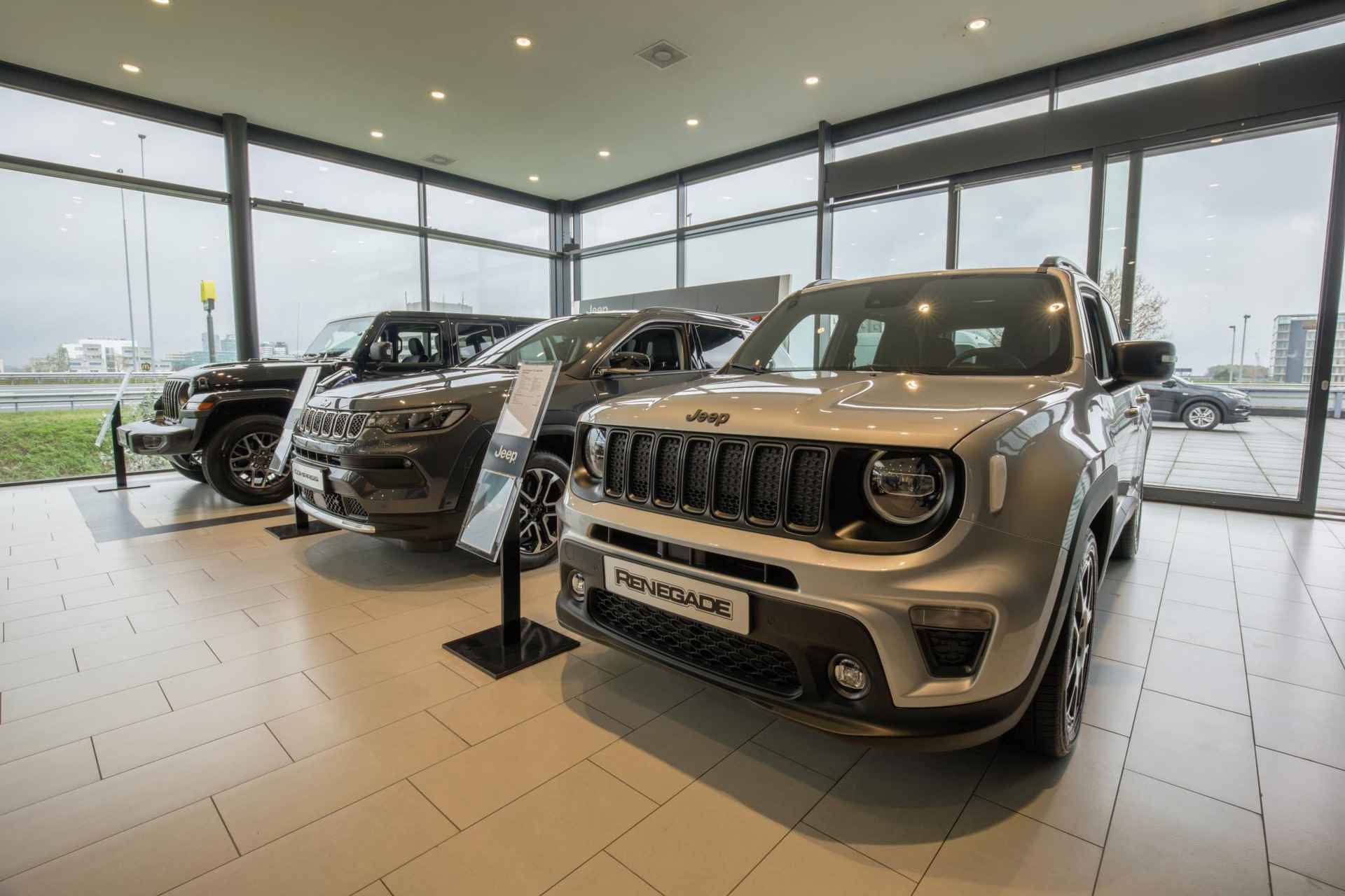 Jeep Renegade 4xe Plug-in Hybrid Electric Limited / Leder / Schuifdak / 19'' / Keyless - 34/54