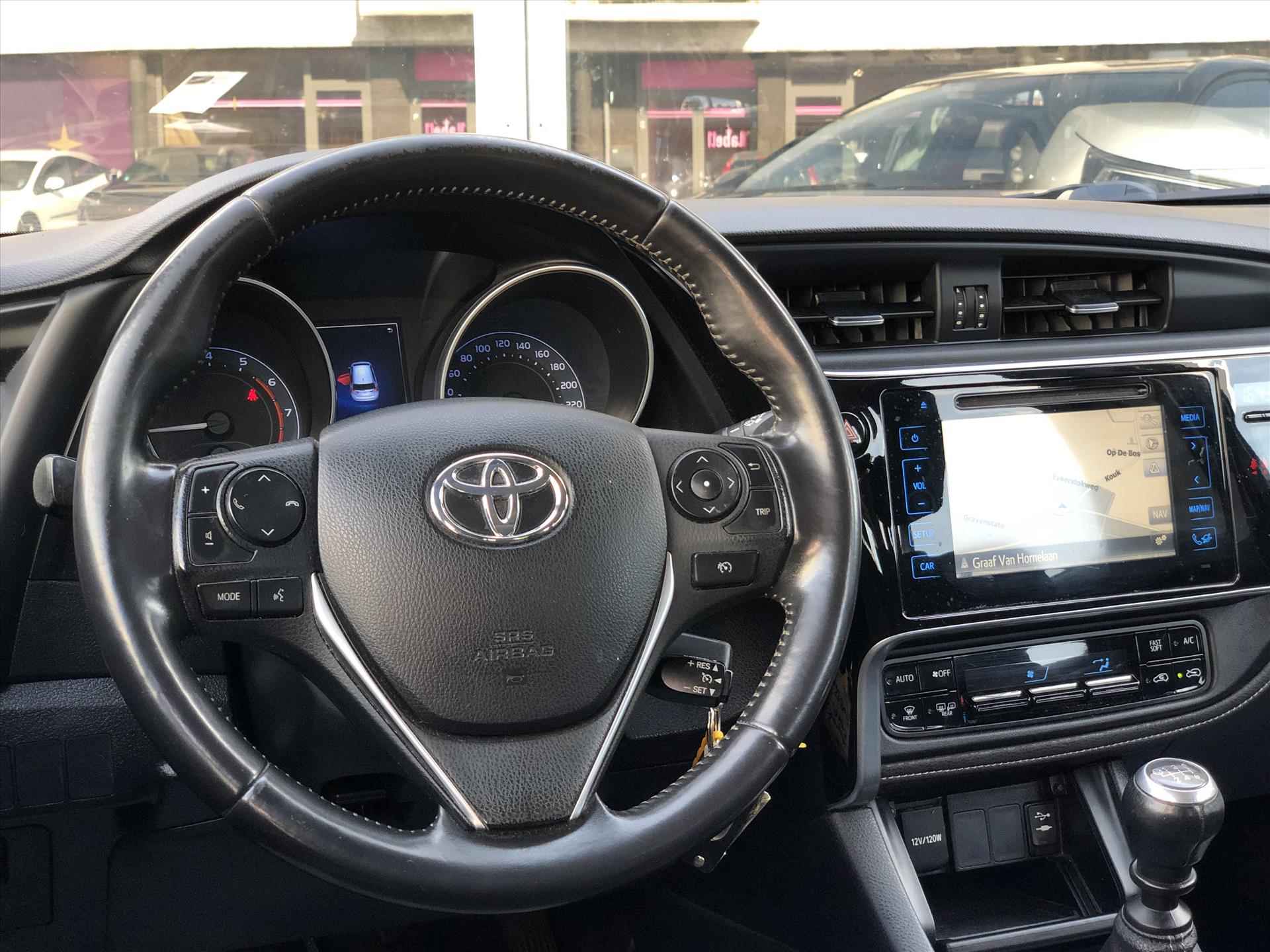 Toyota Auris 1.2T 116pk Aspiration | Navigatie, Cruise control, Parkeercamera, Climate control, 16 inch, DAB, Bluetooth - 12/29