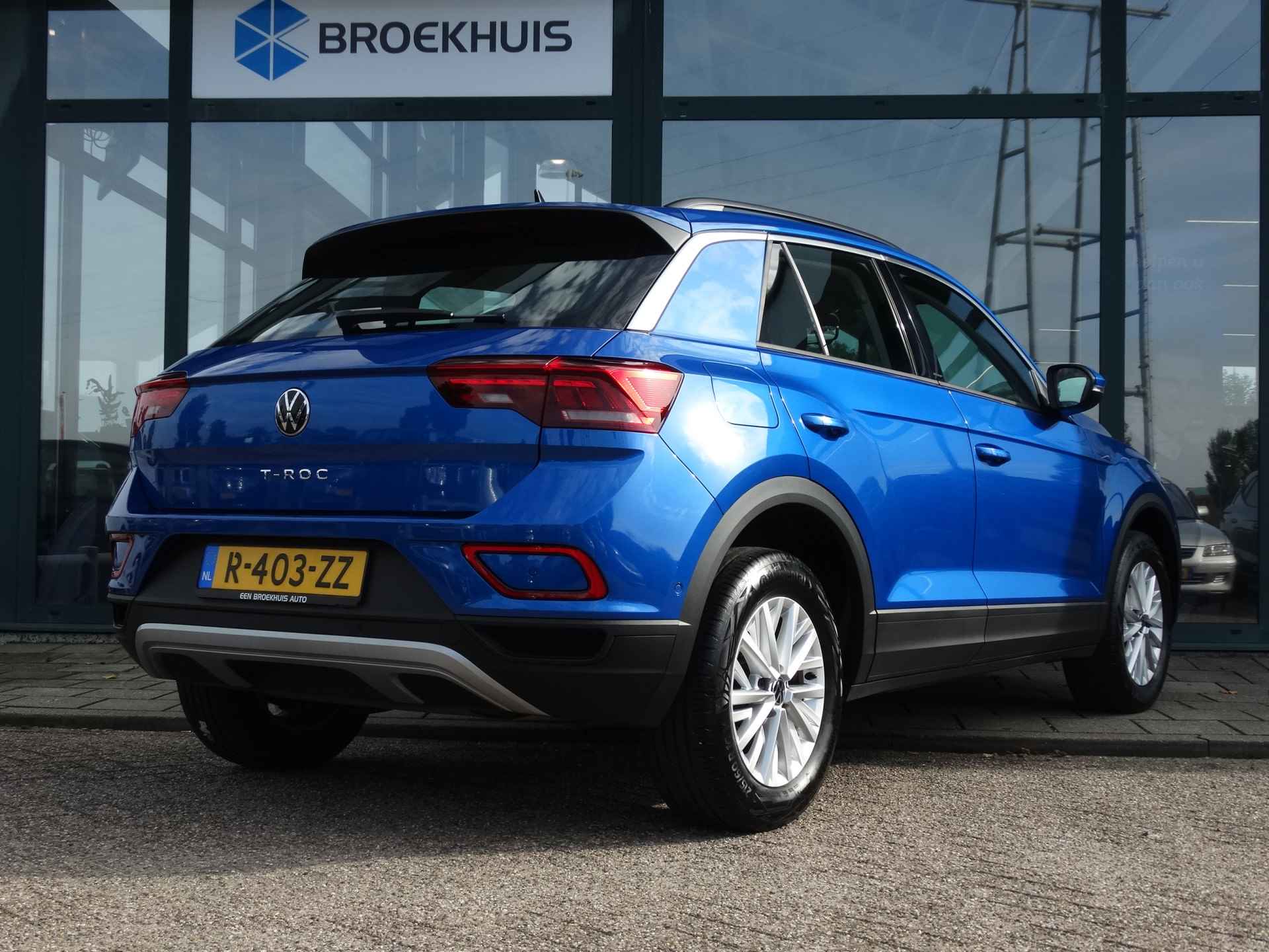 Volkswagen T-Roc 1.0 TSI 110 PK Life | Parkeersensoren voor + achter | Carplay \ Android auto (Navigatie) | Airco - 4/25