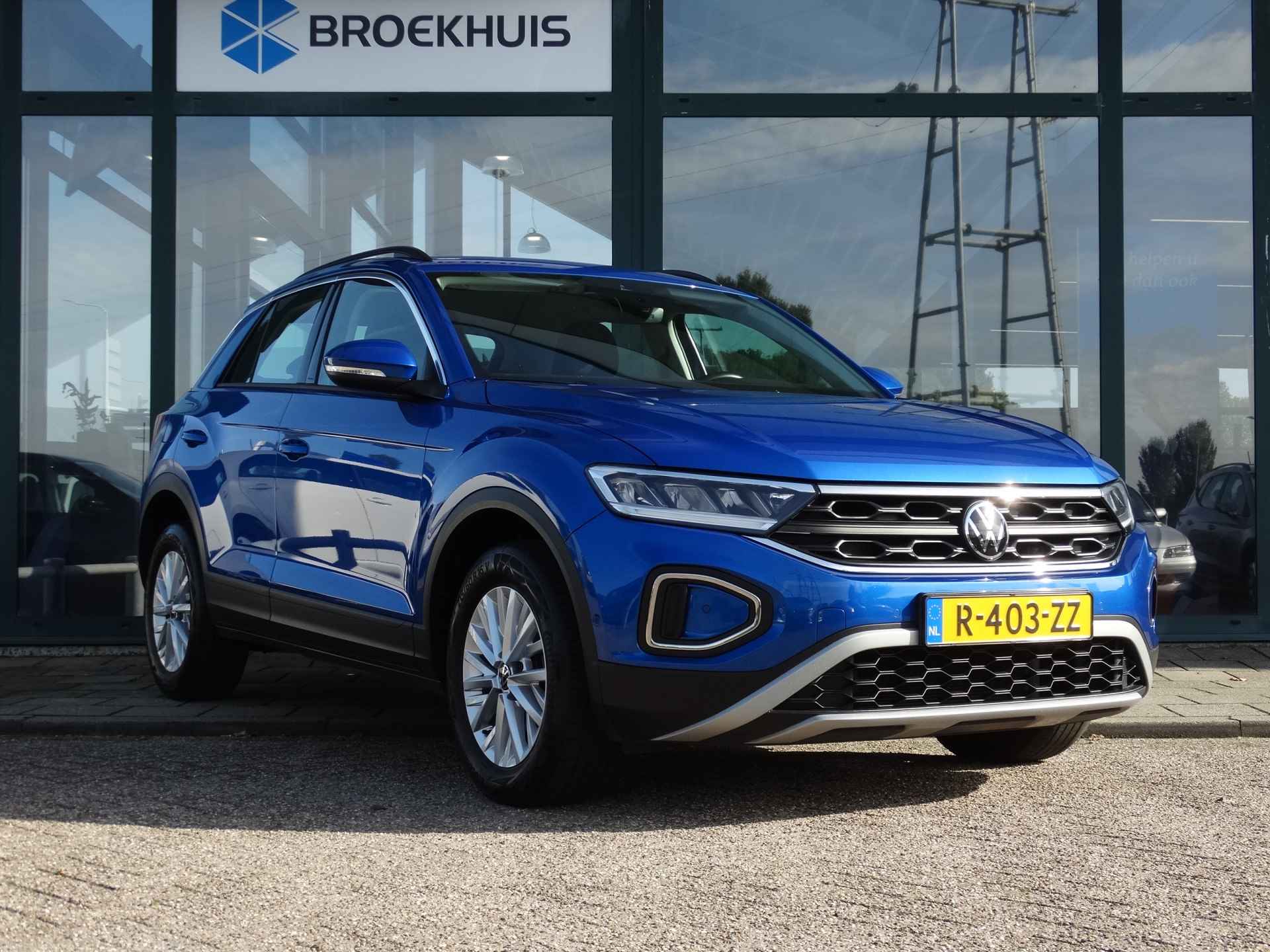 Volkswagen T-Roc 1.0 TSI 110 PK Life | Parkeersensoren voor + achter | Carplay \ Android auto (Navigatie) | Airco - 7/25