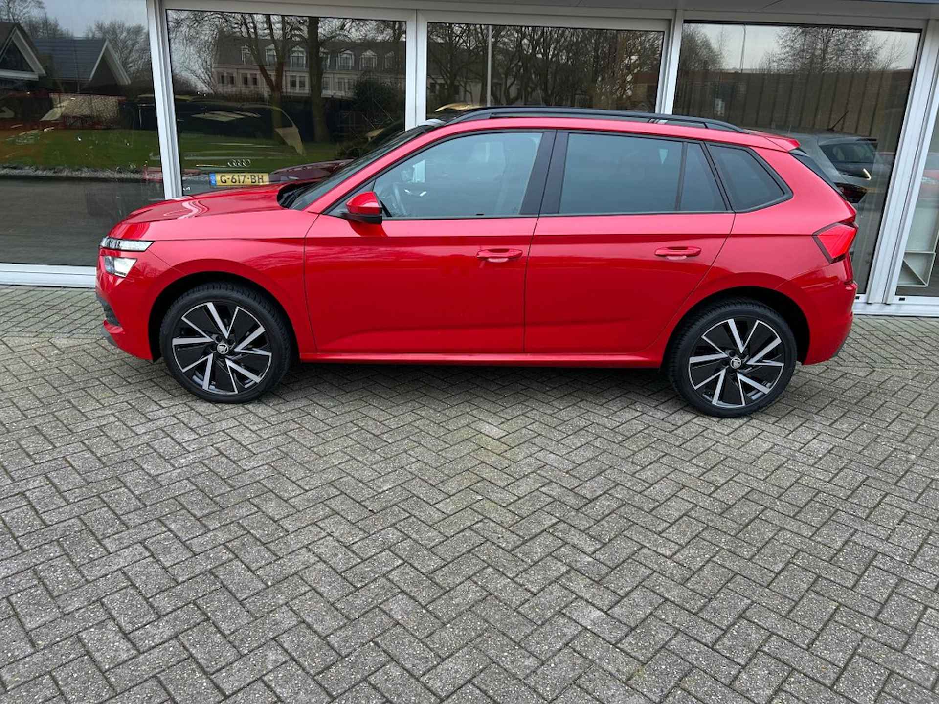 SKODA Kamiq 1.0 TSI Sport Business AUTOMAAT! - 14/24