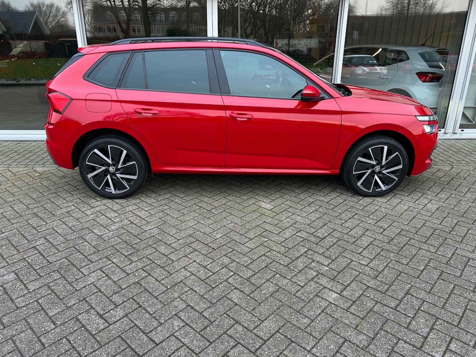 SKODA Kamiq 1.0 TSI Sport Business AUTOMAAT! - 22/24