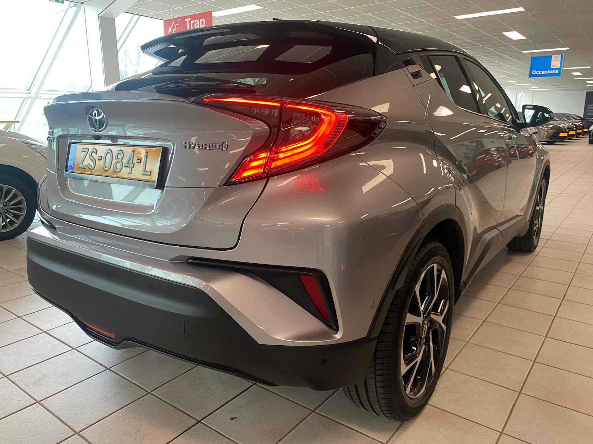 Toyota C-HR 1.8 Hybrid Style - 6/36