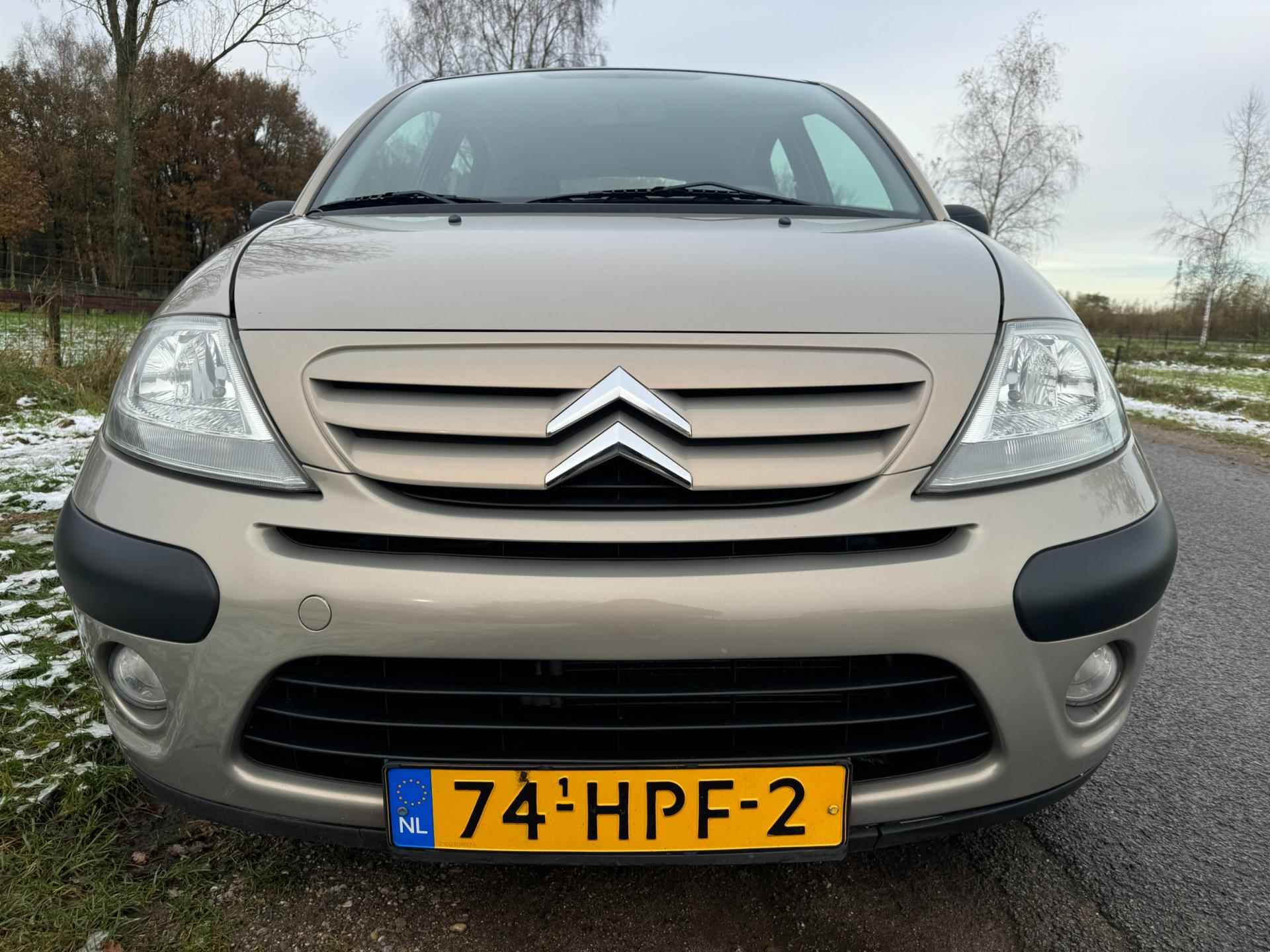 Citroen C3 1.4i Ligne Prestige met airco en trekhaak - 5/22