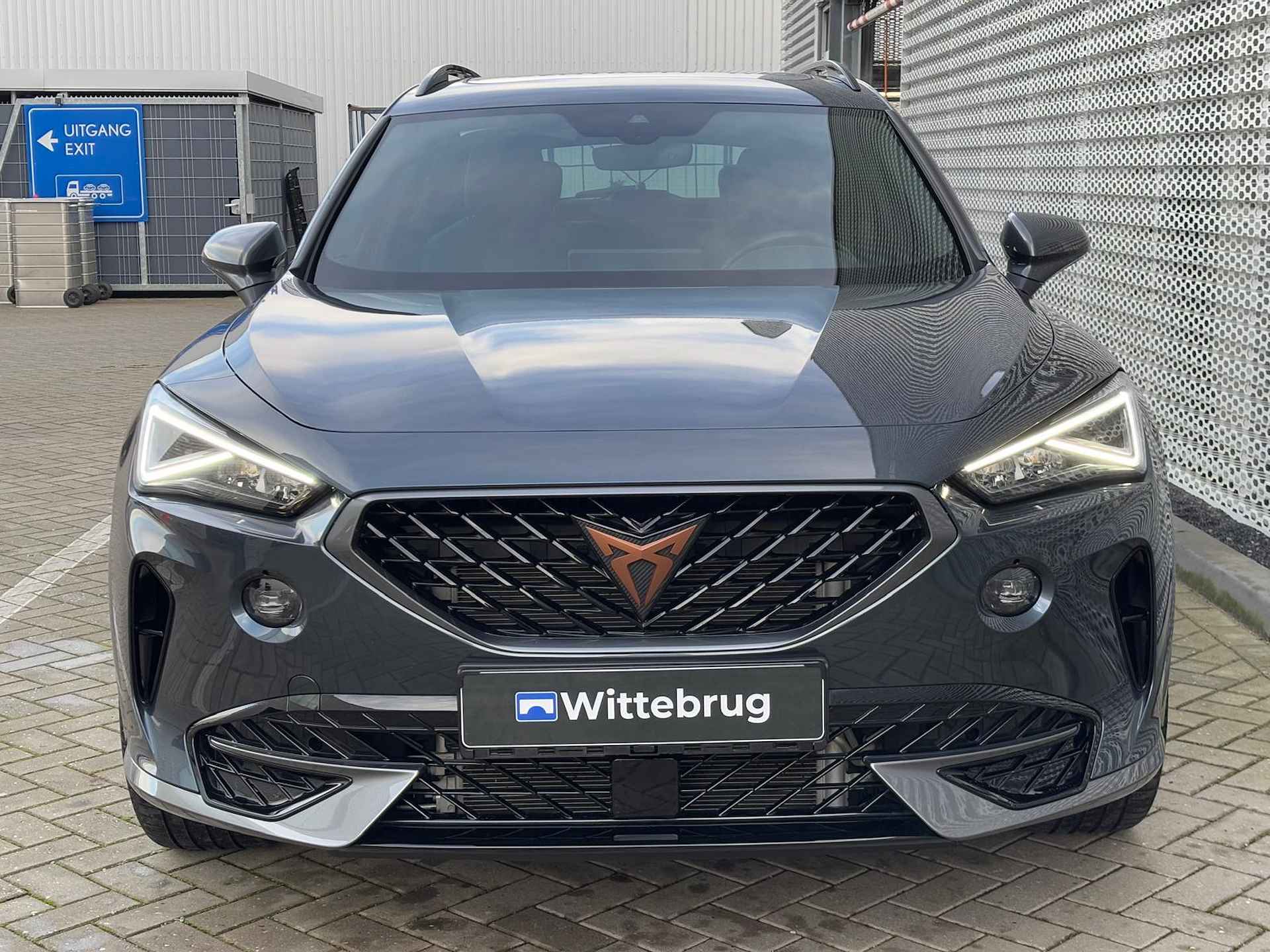 CUPRA Formentor 1.4 e-Hybrid 204pk DSG Performance / Panoramadak / Full LED / Stuur & Stoelverwarming / Navigatie / 19" LMV / Voorruit Verwarming - 11/29