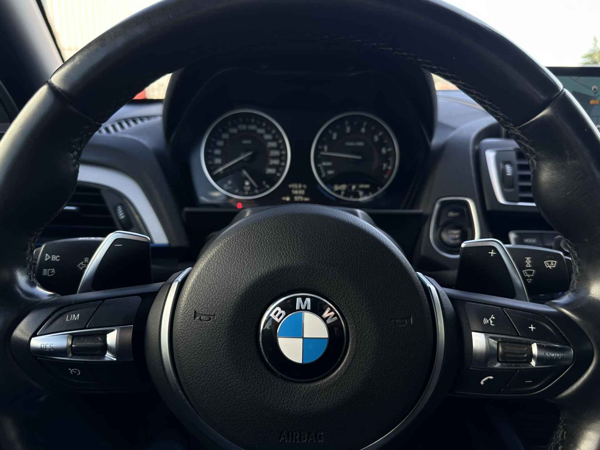 BMW 2-serie Cabrio M235i High Executive M-Sport - 5/23