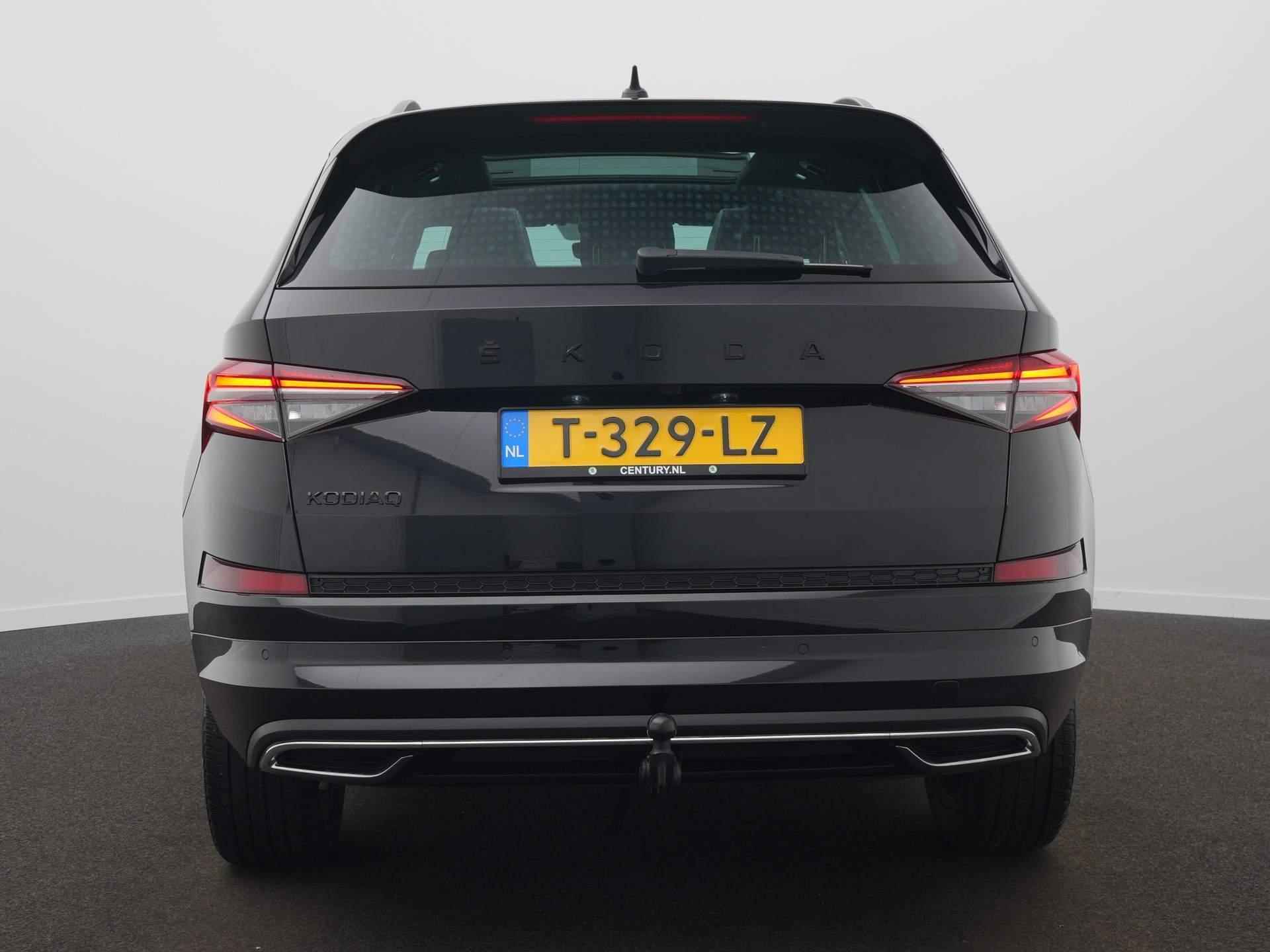 Skoda Kodiaq 1.5 TSI Sportline Business 7p. DSG / Panodak / Elek. Trekhaak / Adap. Cruise / Elek. Stoel - 6/74