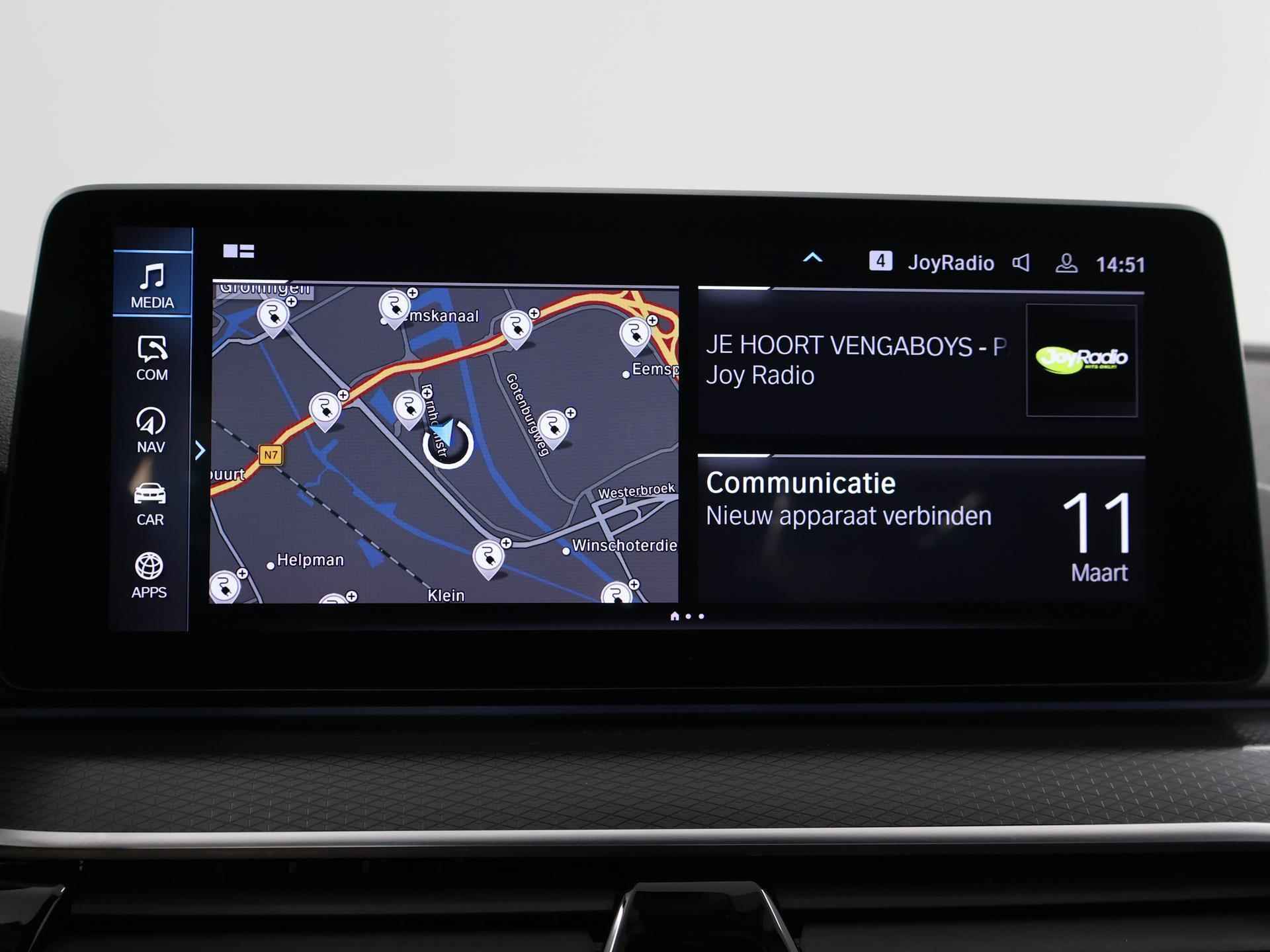 BMW 5-serie 530e High Executive M-Sport | Facelift | Digitaal Dashboard | Keyless go | Stoelverwarming | Navigatie | Stuur verwarming | 19" Lichtmetaal | Sportstoelen | Achteruitrijcamera | - 21/48
