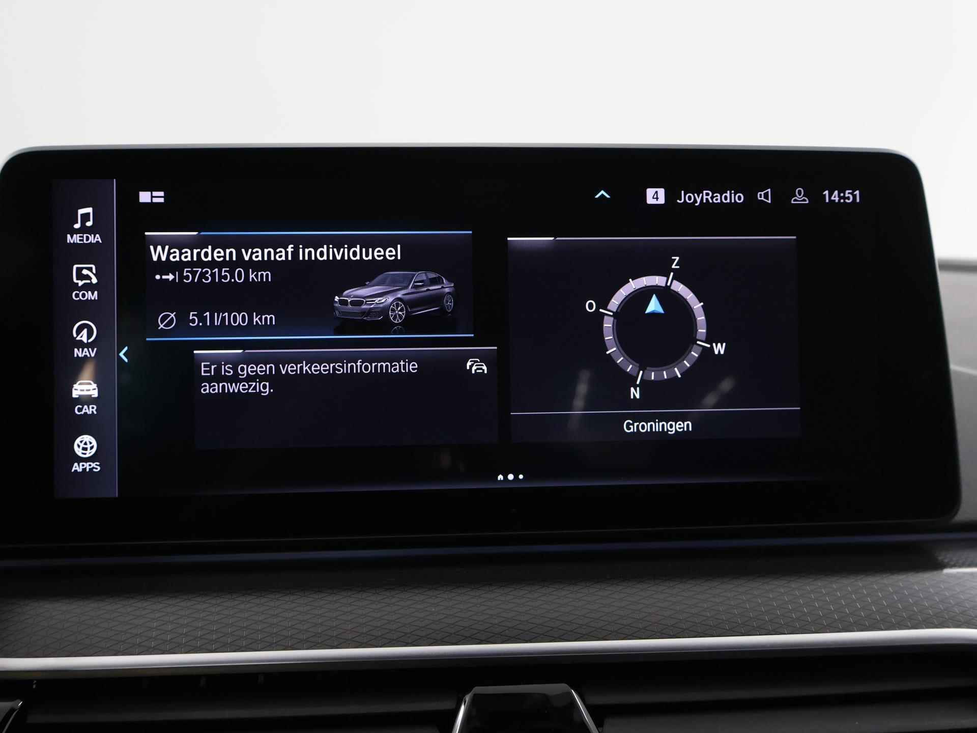 BMW 5-serie 530e High Executive M-Sport | Facelift | Digitaal Dashboard | Keyless go | Stoelverwarming | Navigatie | Stuur verwarming | 19" Lichtmetaal | Sportstoelen | Achteruitrijcamera | - 22/48