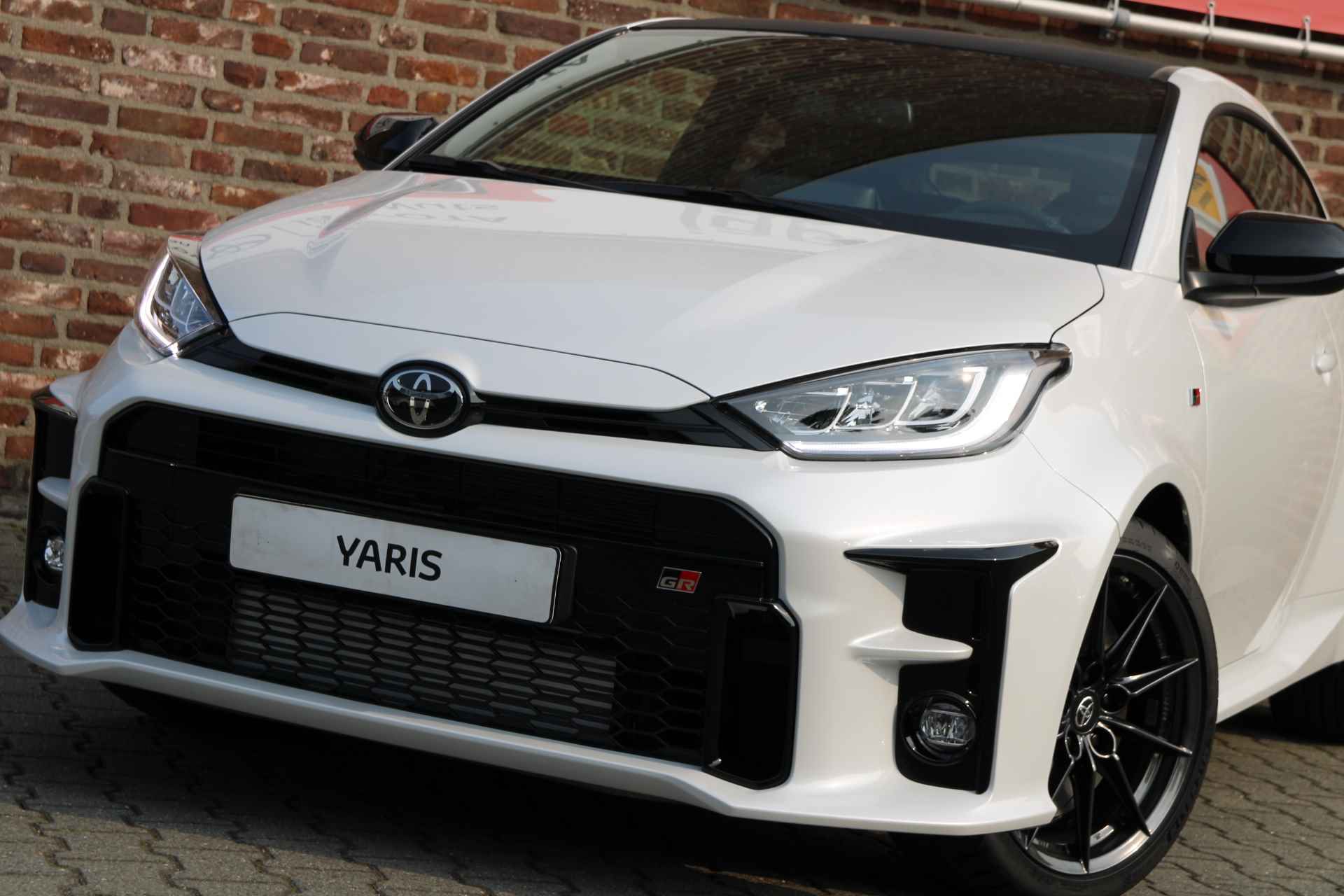 Toyota Yaris 1.6 GR AWD Performance (Prijs = Excl. BPM!) - 28/49