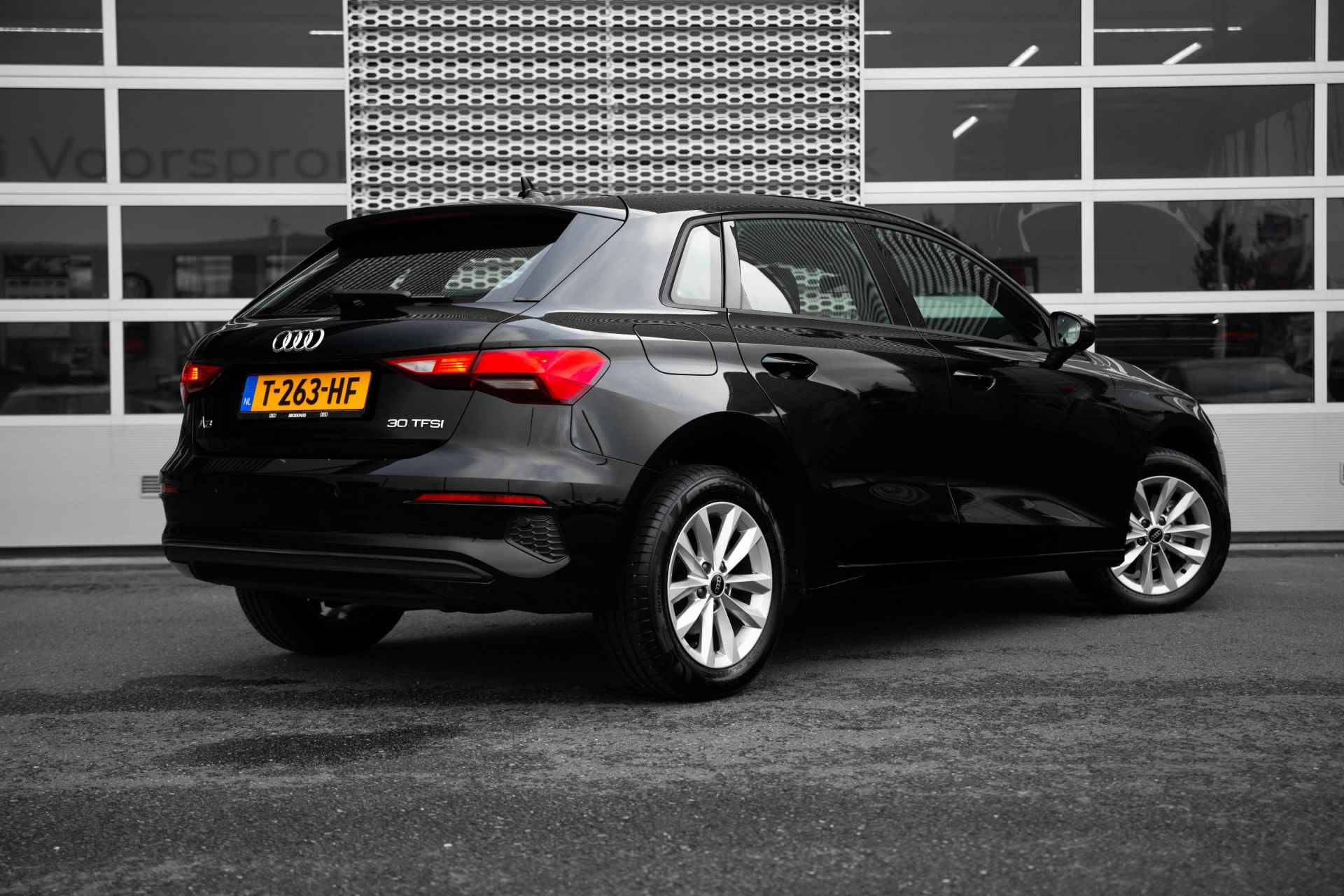 Audi A3 Sportback 30 TFSI 110pk Pro Line - 3/48