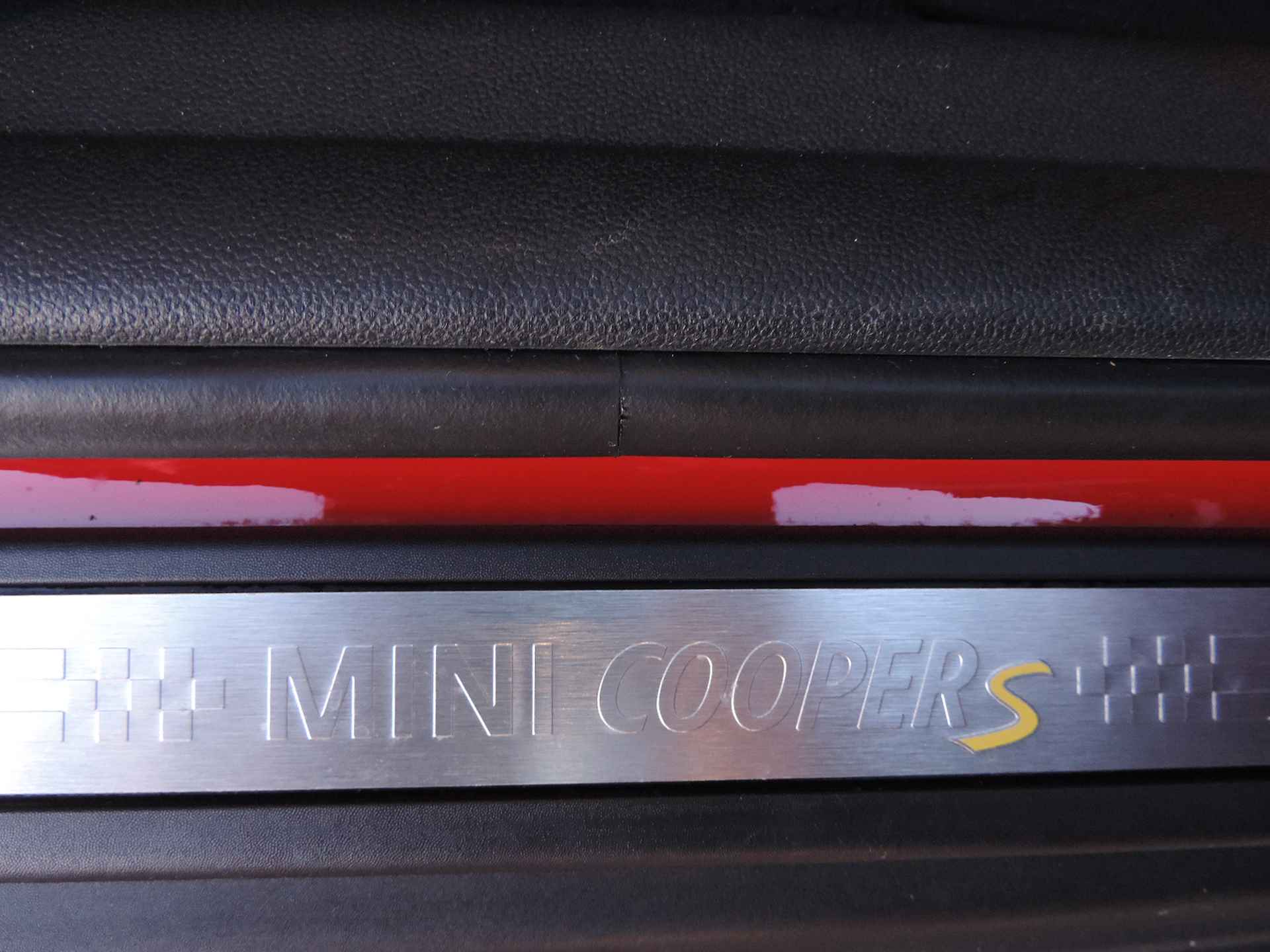 MINI Countryman 2.0 Cooper S E ALL4 Chili - Pano | Camera | Leer | Parkassist | LED | Stoelverw. - 26/45