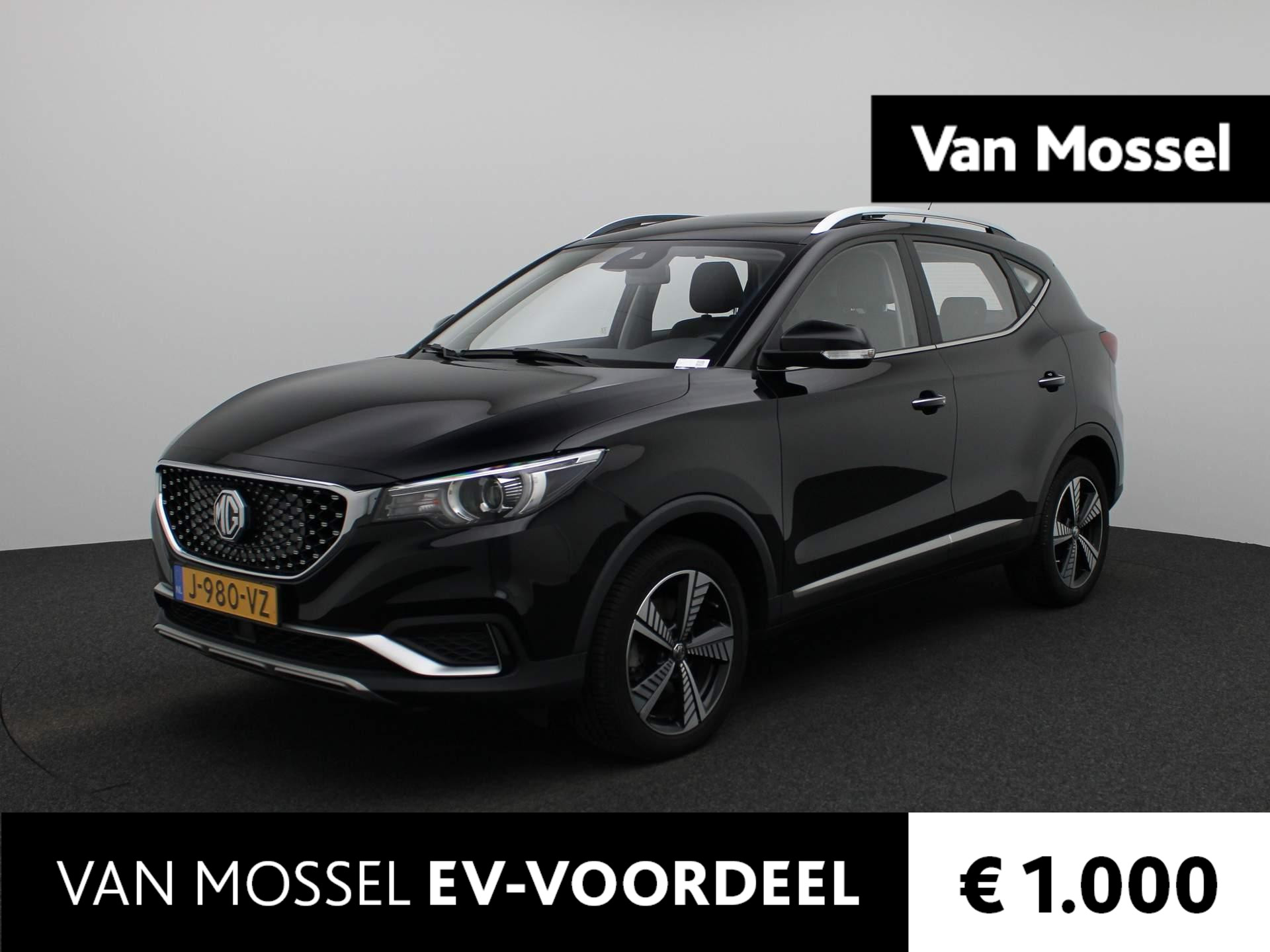 MG ZS EV Luxury 45 kWh | Schuifdak | Navigatie | Stoelverwarming | Cruise-Control |