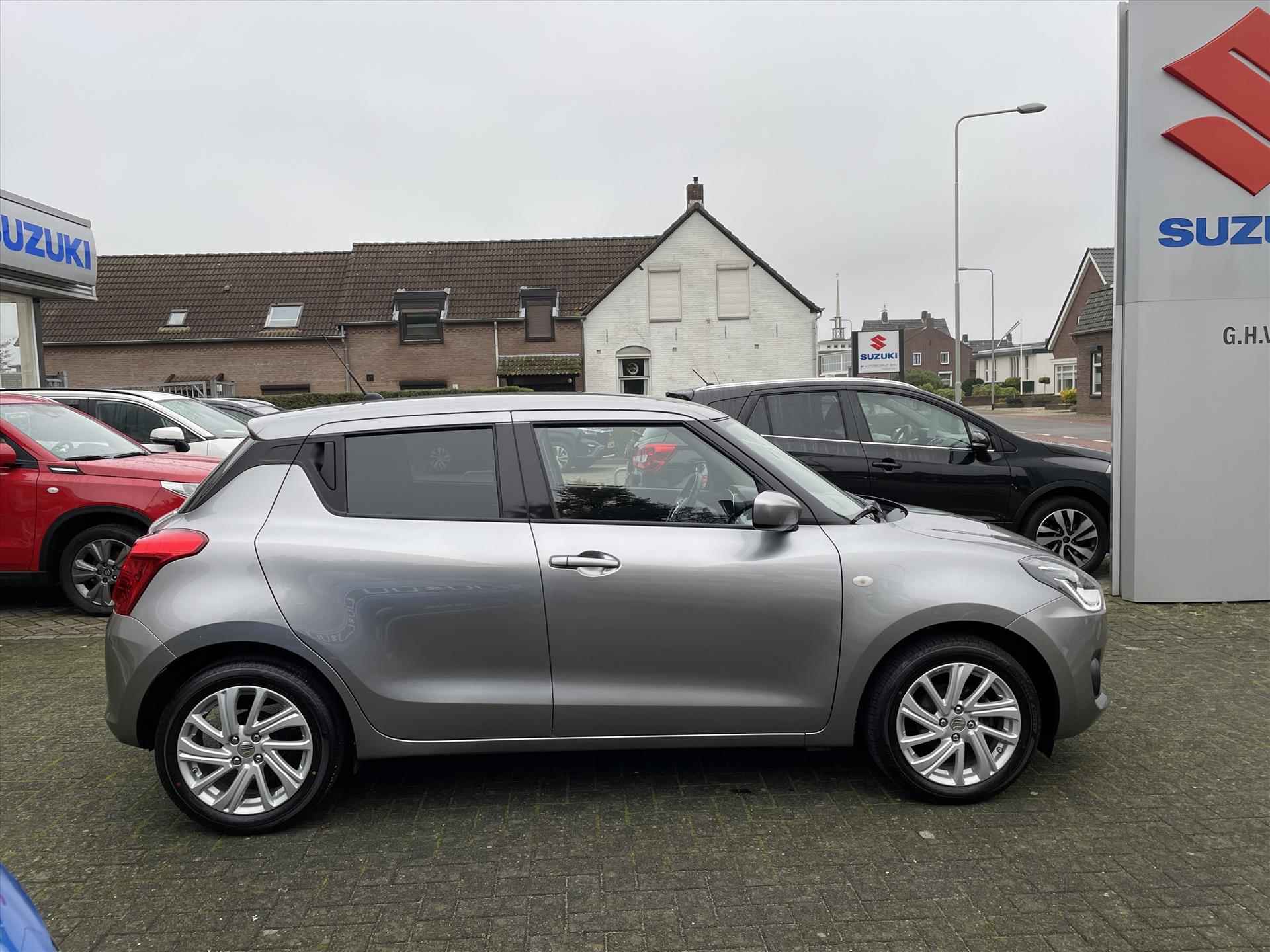 Suzuki Swift 1.2 DualJet 83pk Smart Hybrid Select | Navigatie | - 8/42