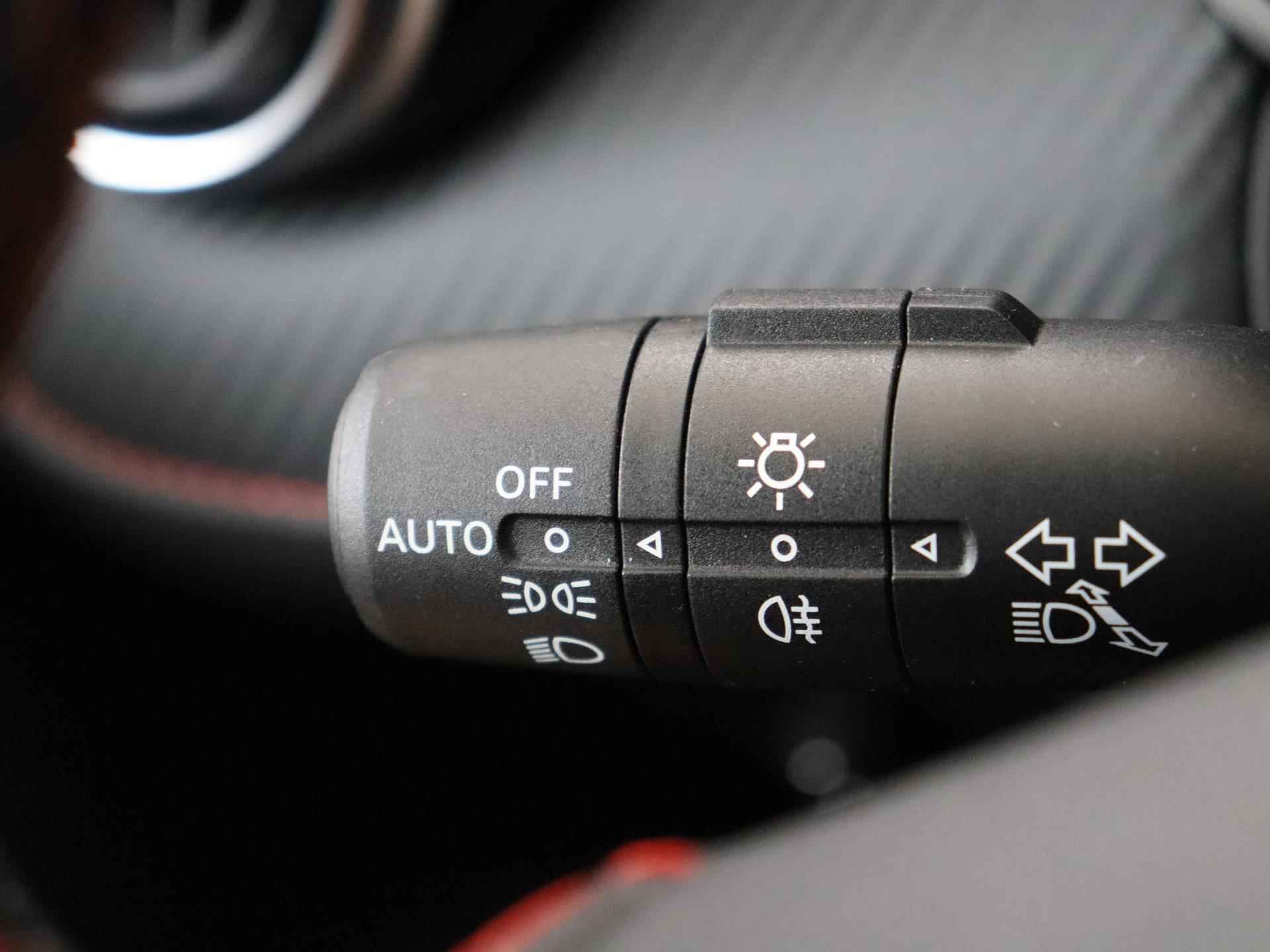 MG ZS EV Luxury Long Range | Navi | 360-Camera | Led Koplampen | Leder | Panoramadak | - 24/29