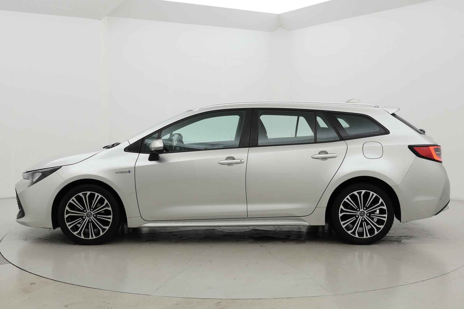 Toyota Corolla Touring Sports 1.8 Hybrid First Edition Navigatie Automaat - 17/34