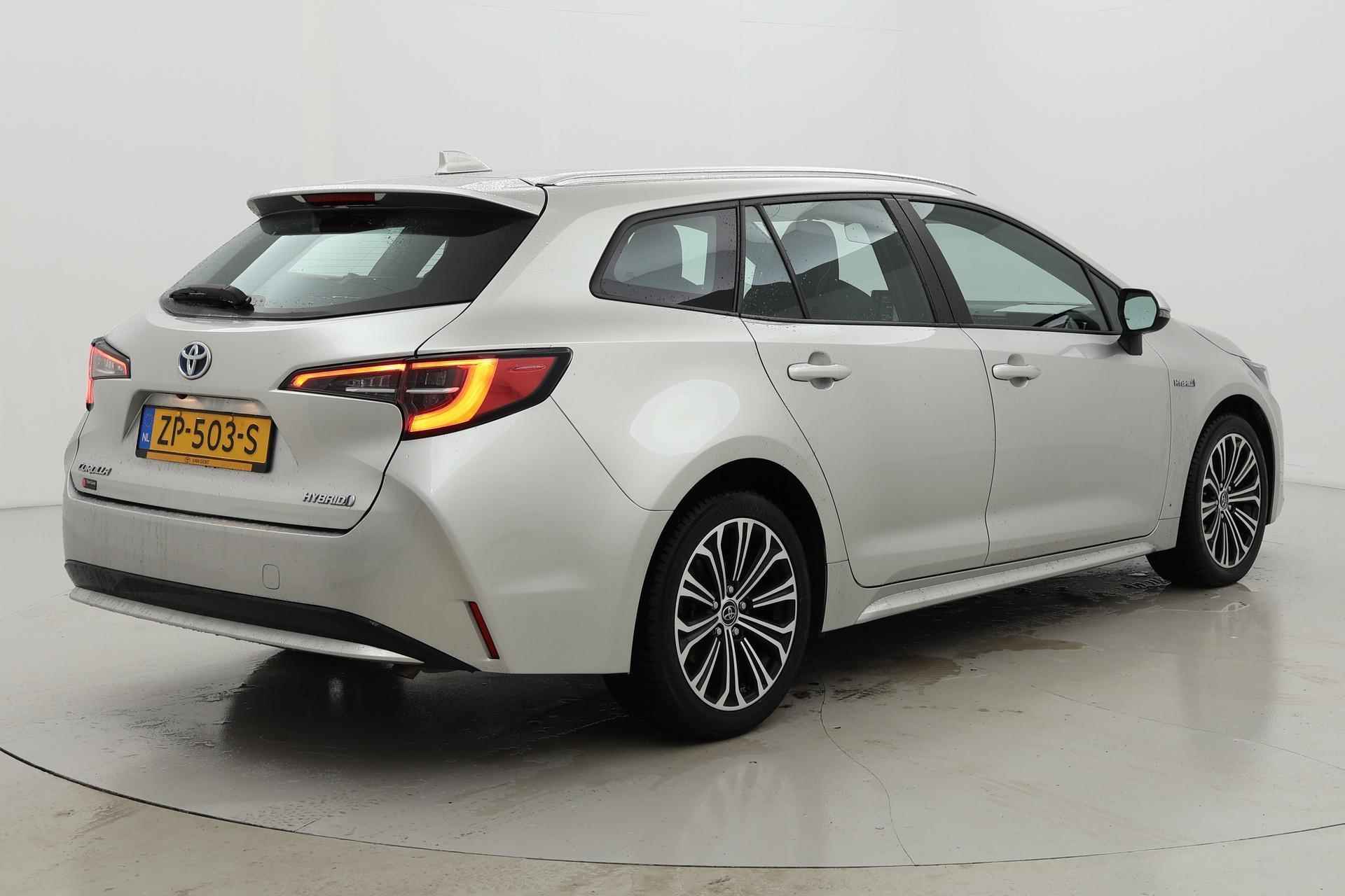 Toyota Corolla Touring Sports 1.8 Hybrid First Edition Navigatie Automaat - 28/34