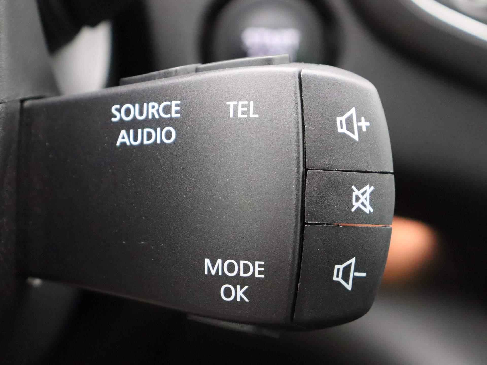 Renault Talisman Estate 160pk TCe Intens EDC/Automaat | Trekhaak 1800kg Geremd | Bose Premium Audio | - 25/48