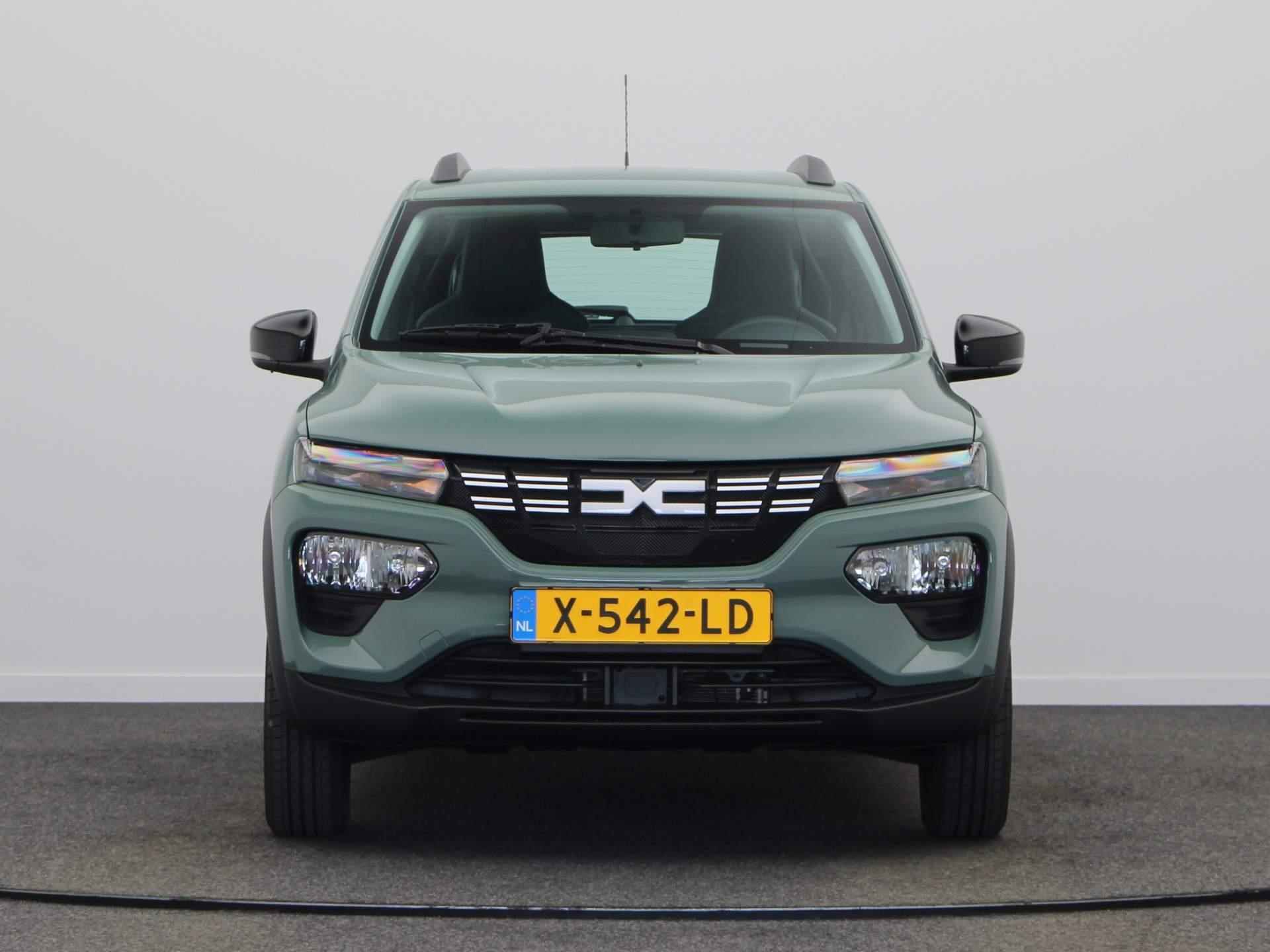 Dacia Spring Essential 27 kWh | Demovoordeel | Airconditioning | Elektrische ramen voor | Radio | - 6/27