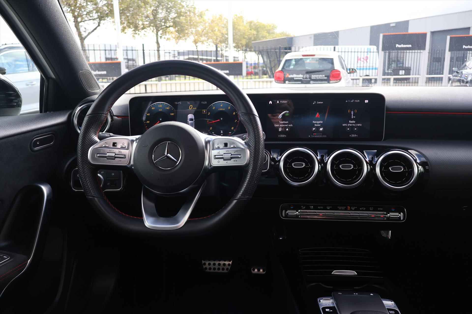 Mercedes A-Klasse A 180 136pk 7G-DCT | Pano | Climate | Camera | Carplay | Stoelverwarming - 6/47