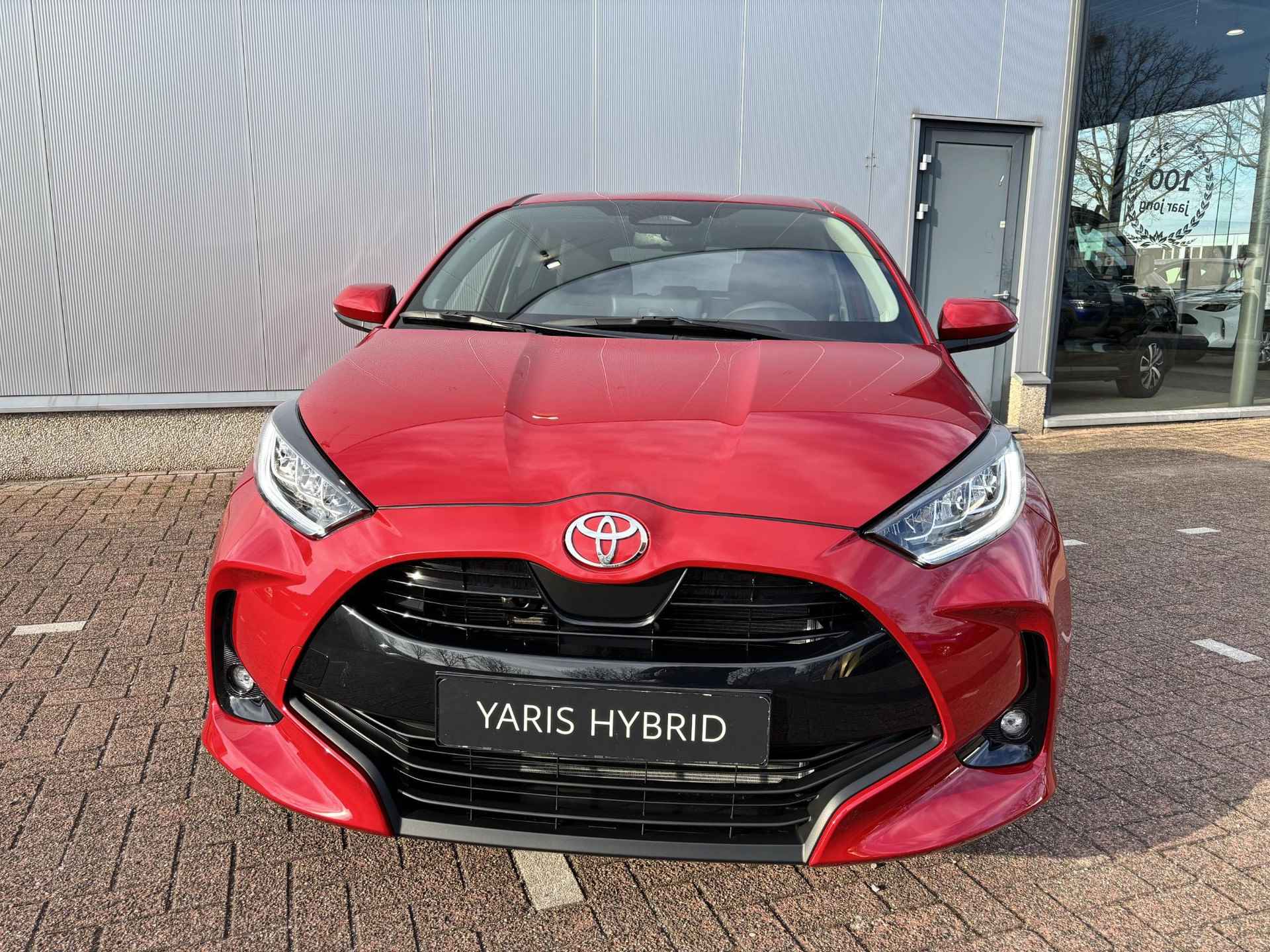 Toyota Yaris 1.5 Hybrid 115 First Edition, Apple Carplay Android Auto, Adaptive Cruise Controle ,Privacy Glass,Smart Key - 8/47