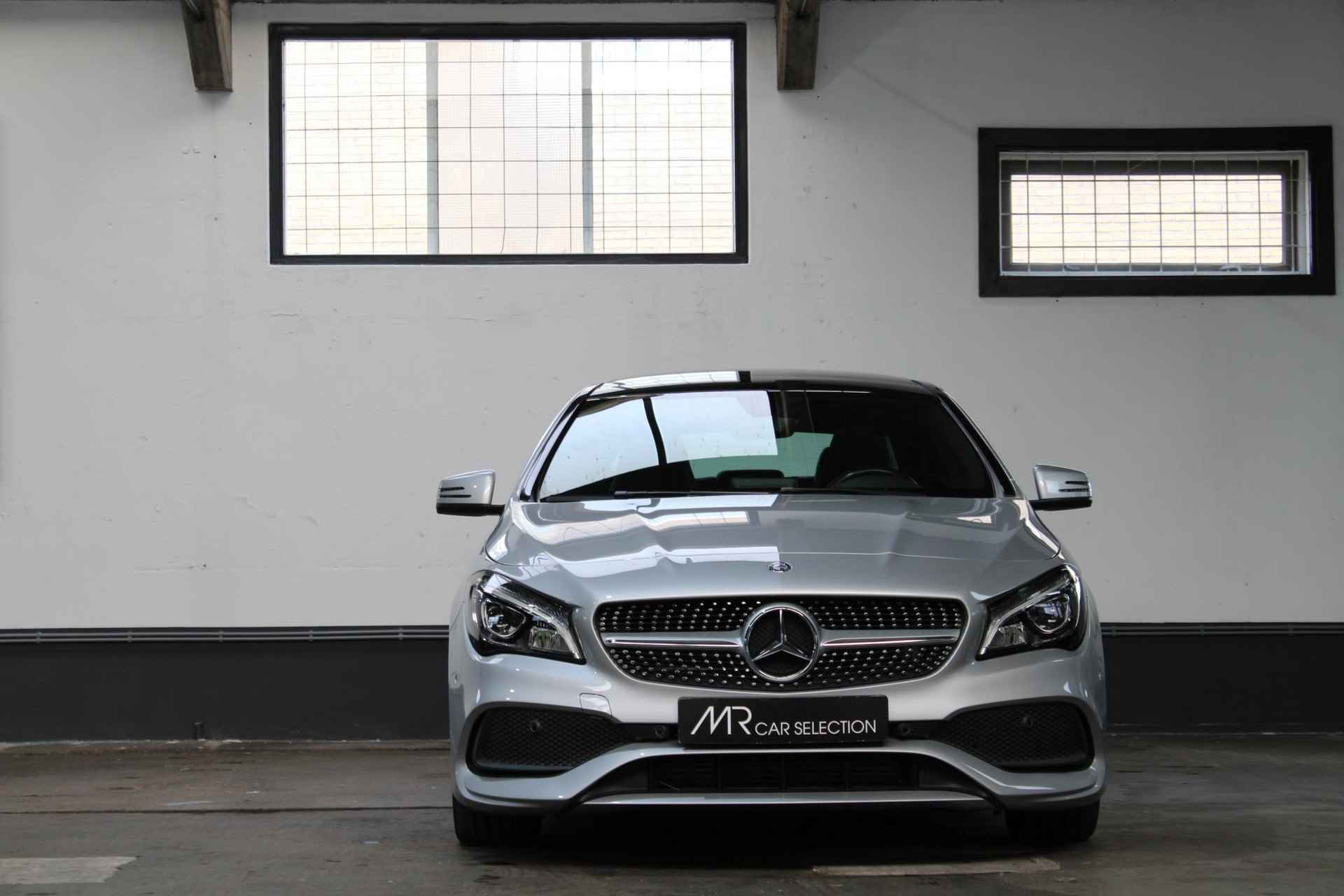 Mercedes-Benz CLA-klasse 180 Ambition AMG | Panoramadak | Apple car play | NL geleverd - 3/24